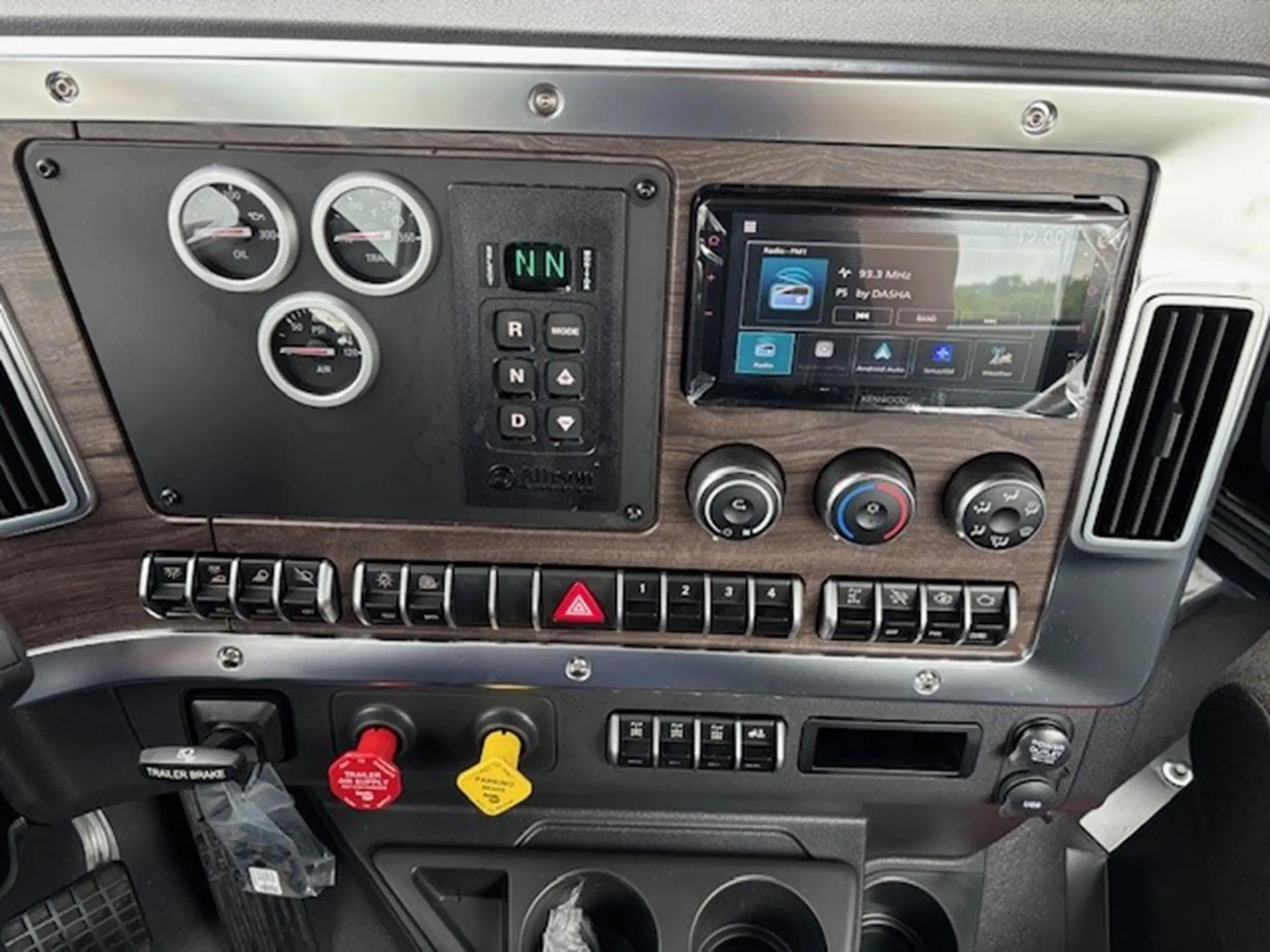 2026 Western Star 49X in La Crosse, WI — photo 15
