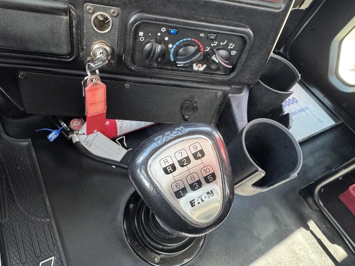 2019 Western Star 4900 — photo 27