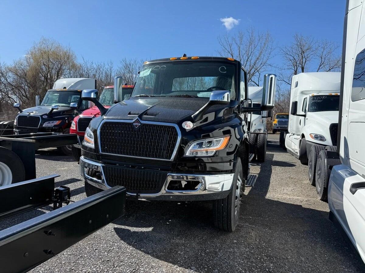 2025 International MV in Syracuse, NY — photo 2