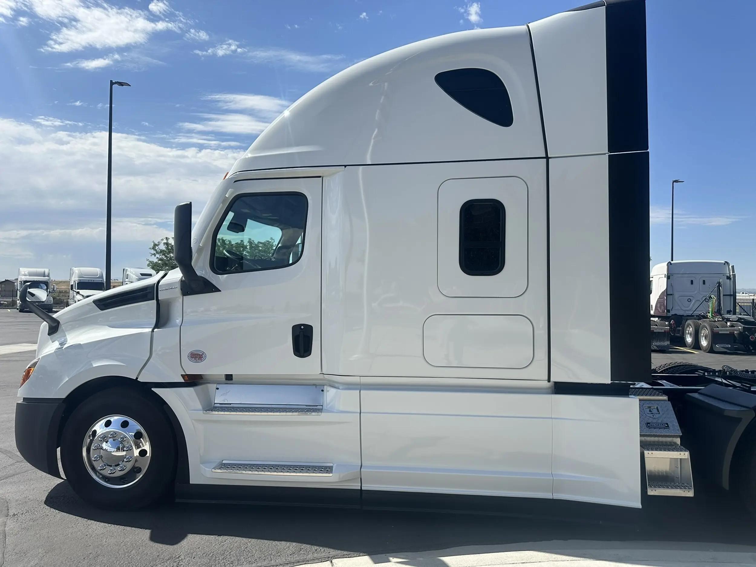 2026 Freightliner Cascadia in Twin Falls, ID — photo 9