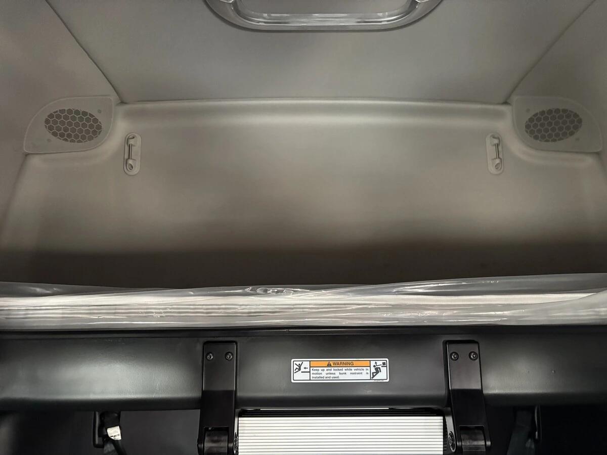 2025 Freightliner Cascadia — photo 16