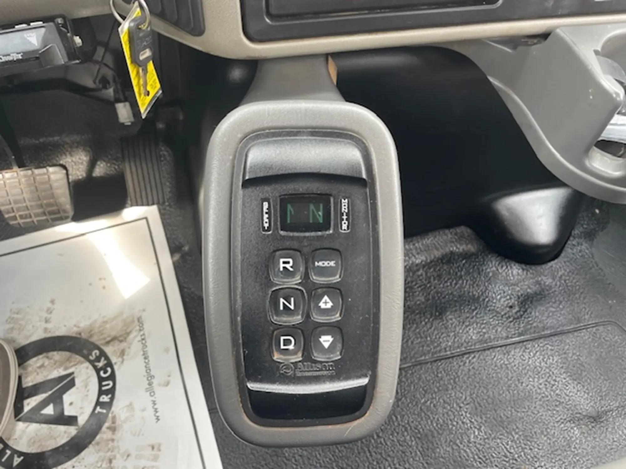 2019 International 4300 in Barrington, NH — photo 25
