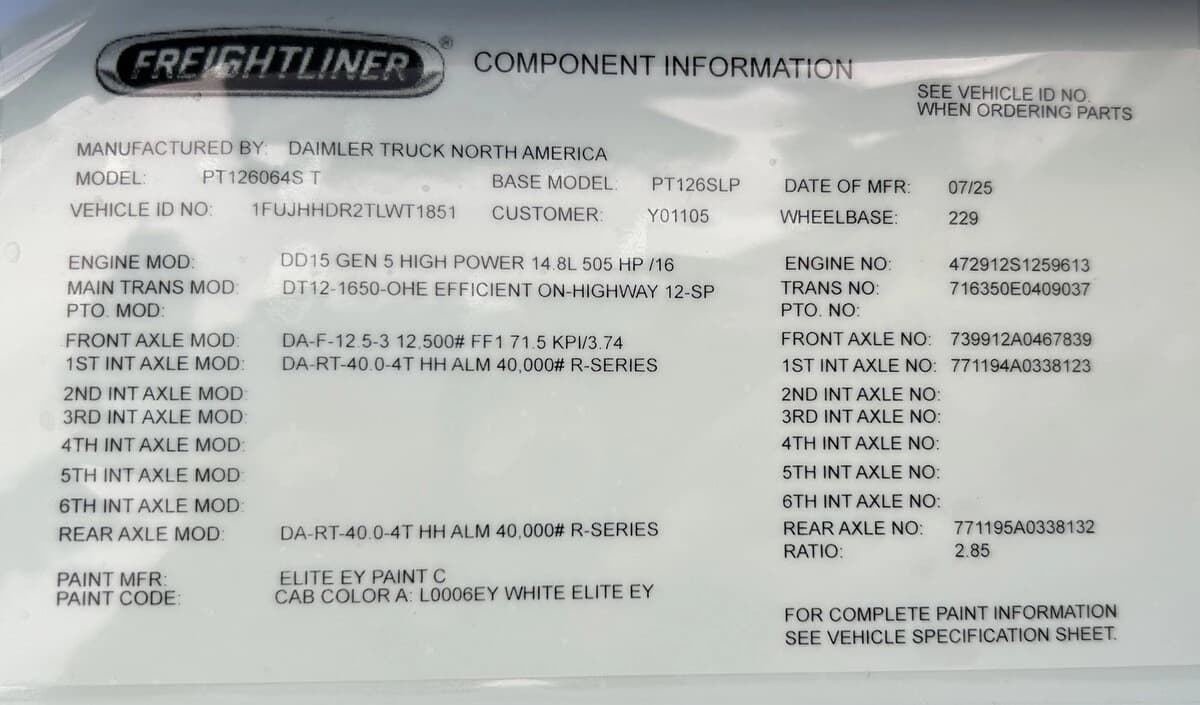 2026 Freightliner Cascadia in Eau Claire, WI — photo 17