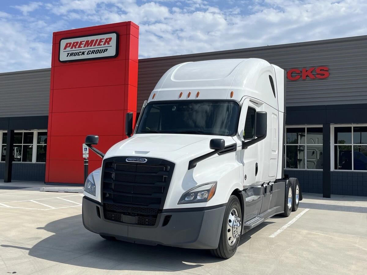 2024 Freightliner Cascadia