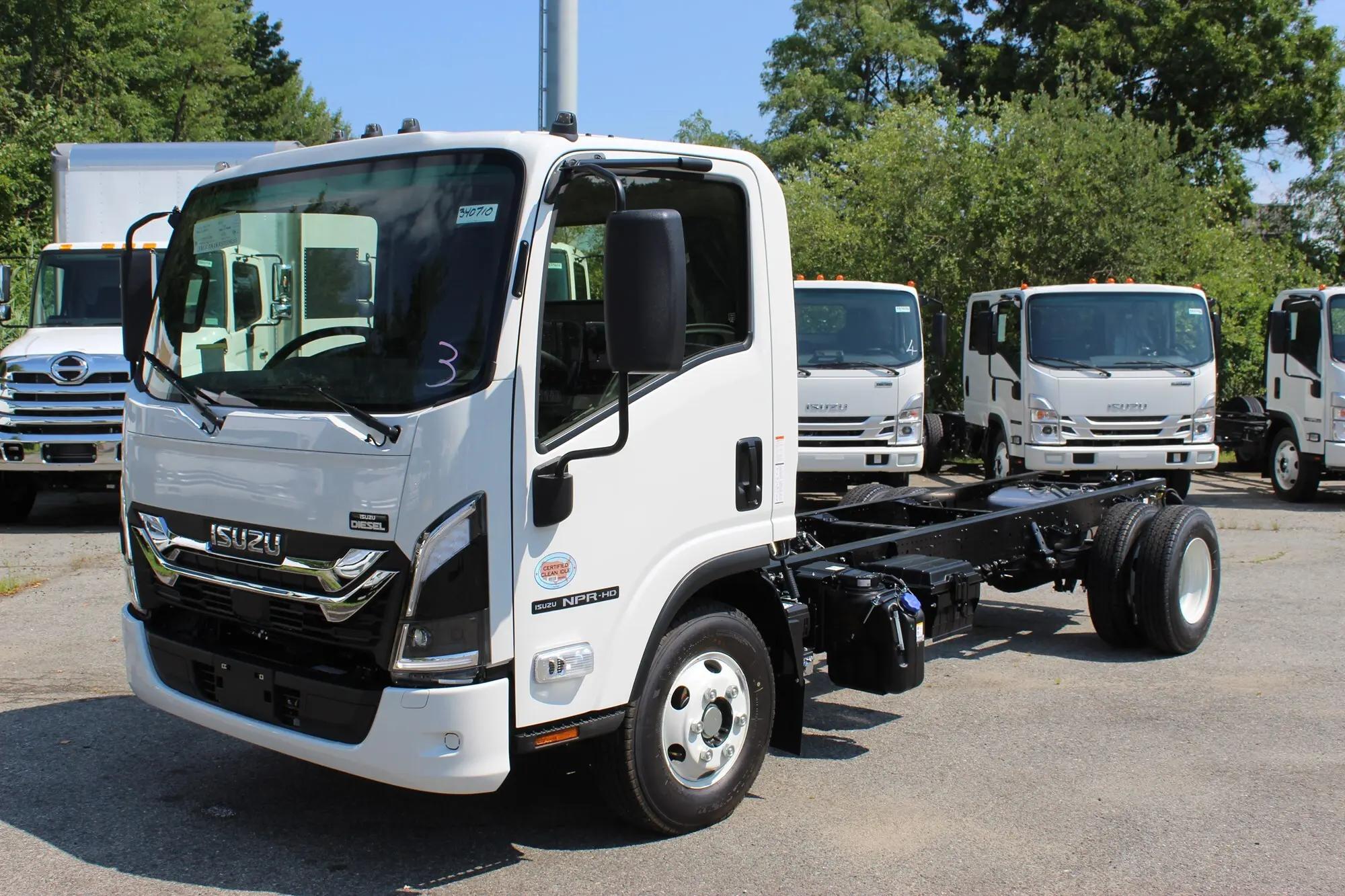2025 Isuzu