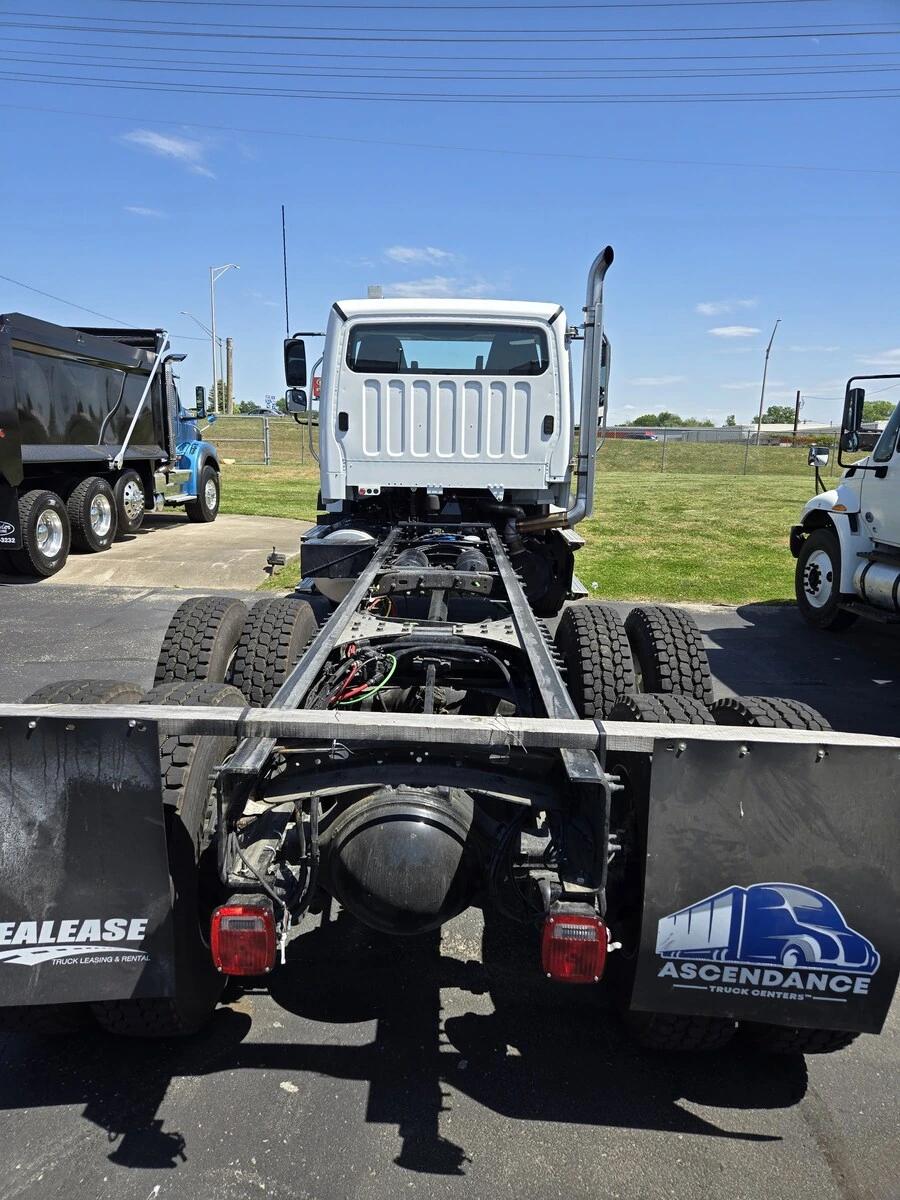 2026 Freightliner 114SD in Louisville, KY — photo 3
