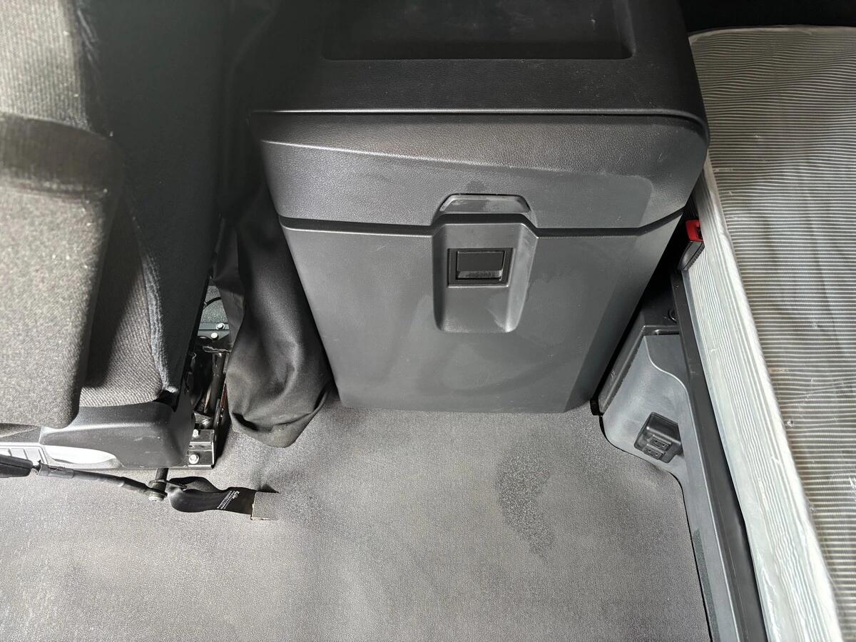 2025 Freightliner Cascadia — photo 16