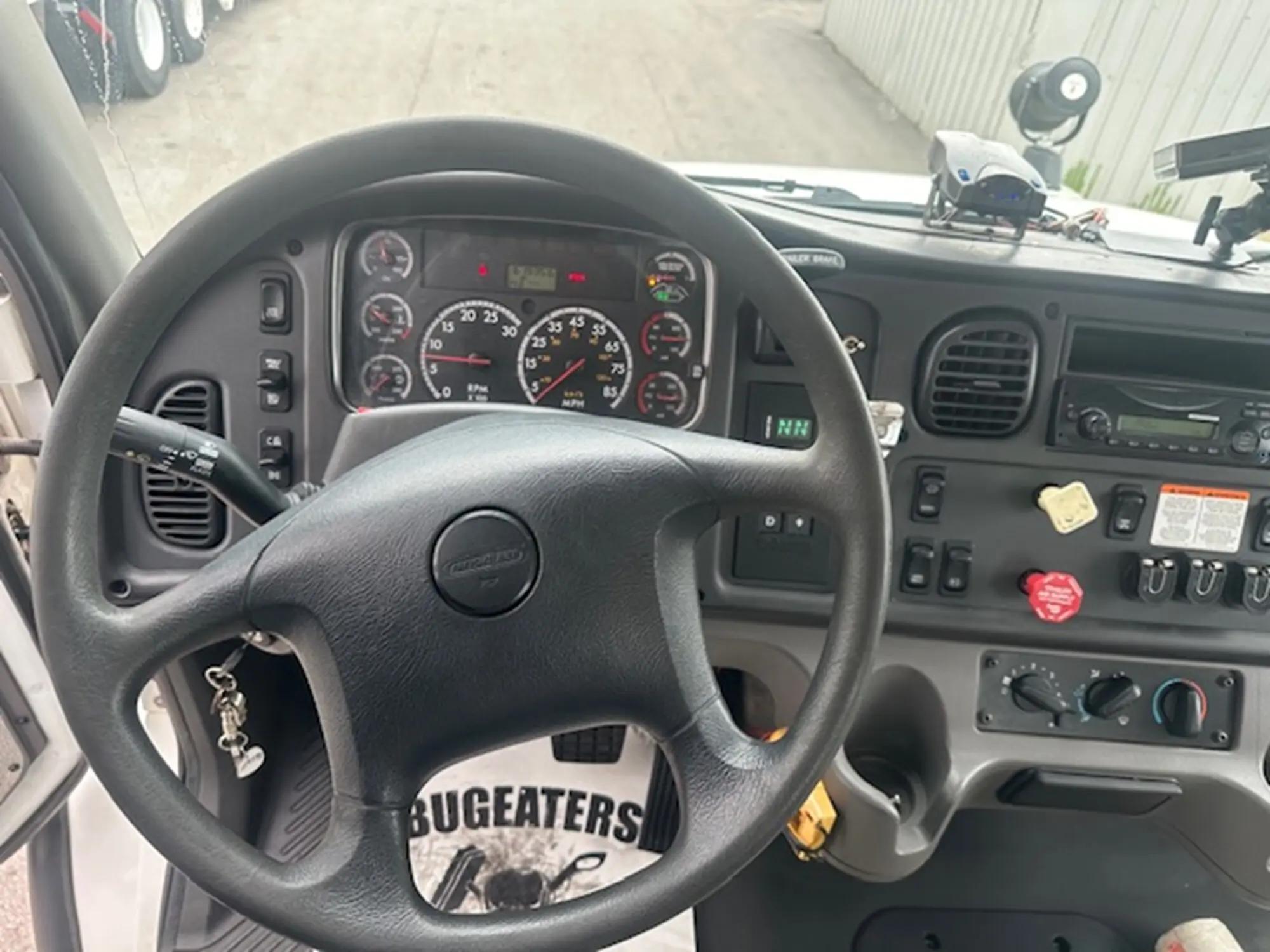2013 Freightliner M2 106 in Manchester, NH — photo 9