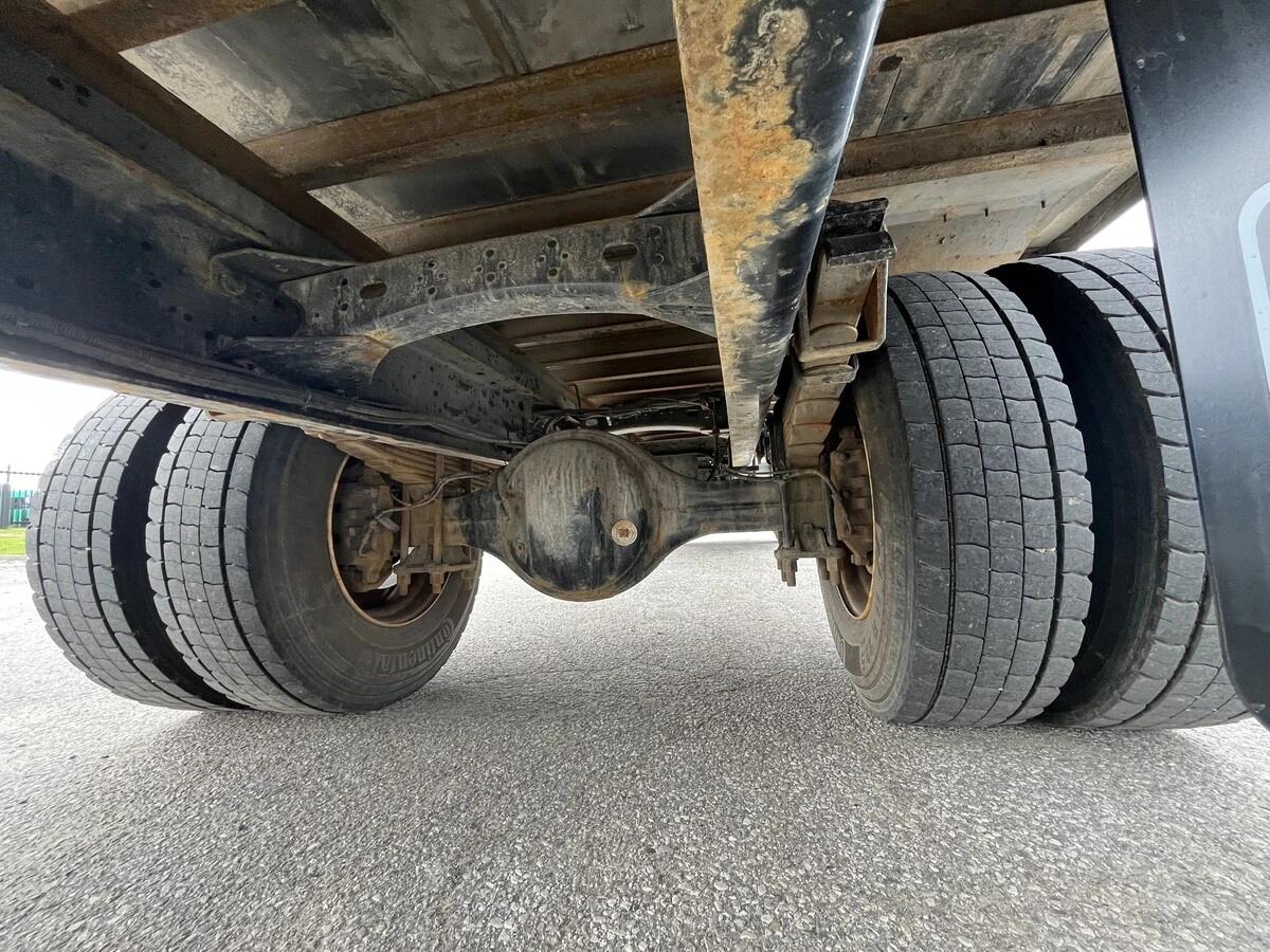 2022 Freightliner M2 106 — photo 8