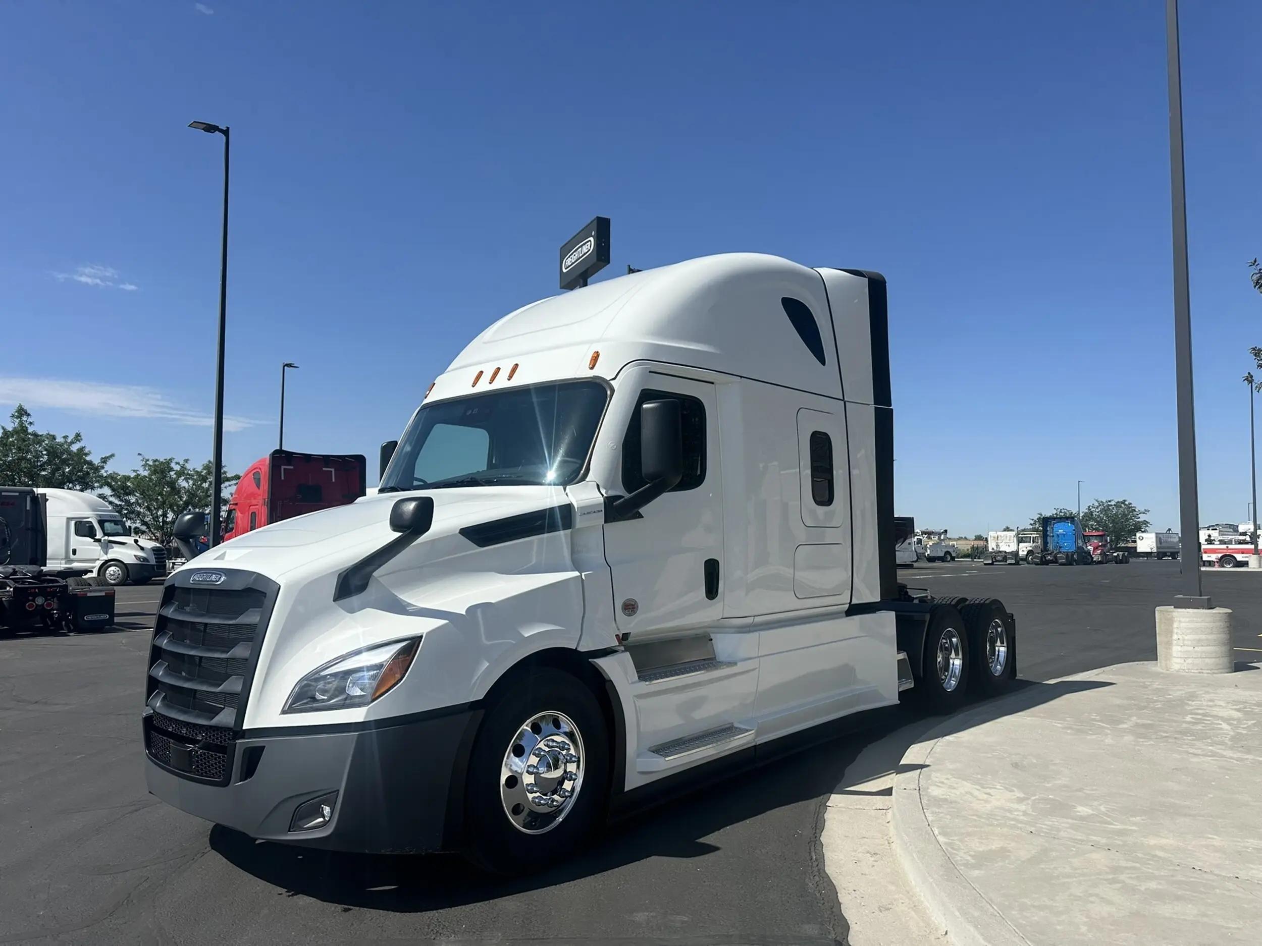 2026 Freightliner Cascadia in Twin Falls, ID — photo 2