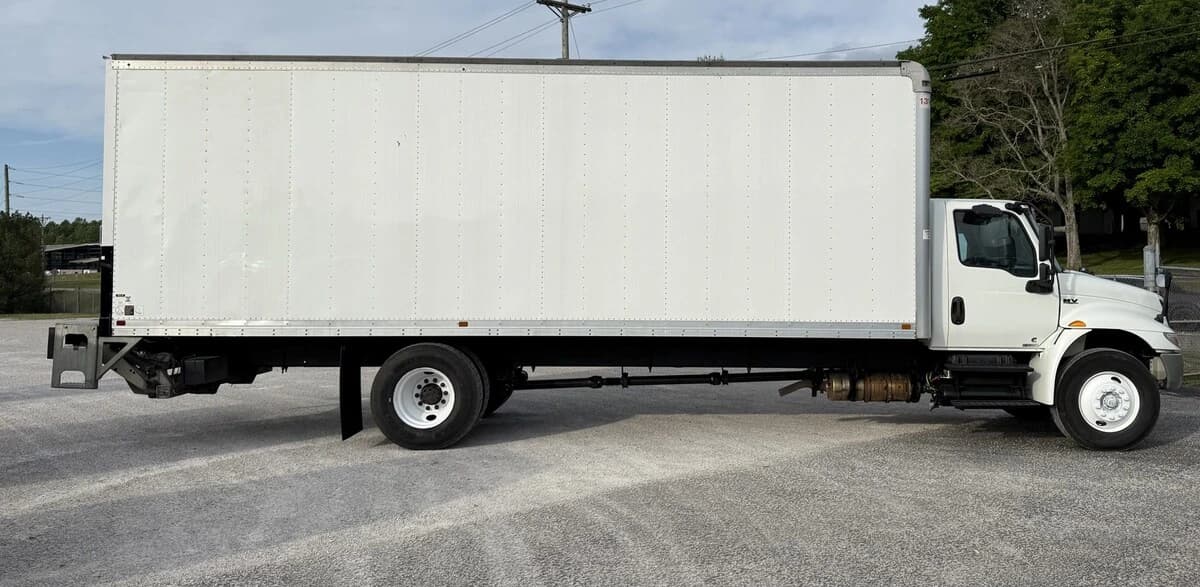 2019 International MV in Austin, IN — photo 4