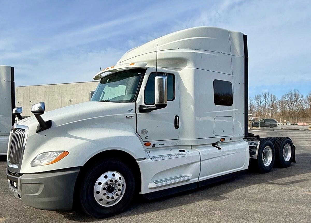 2021 International LT