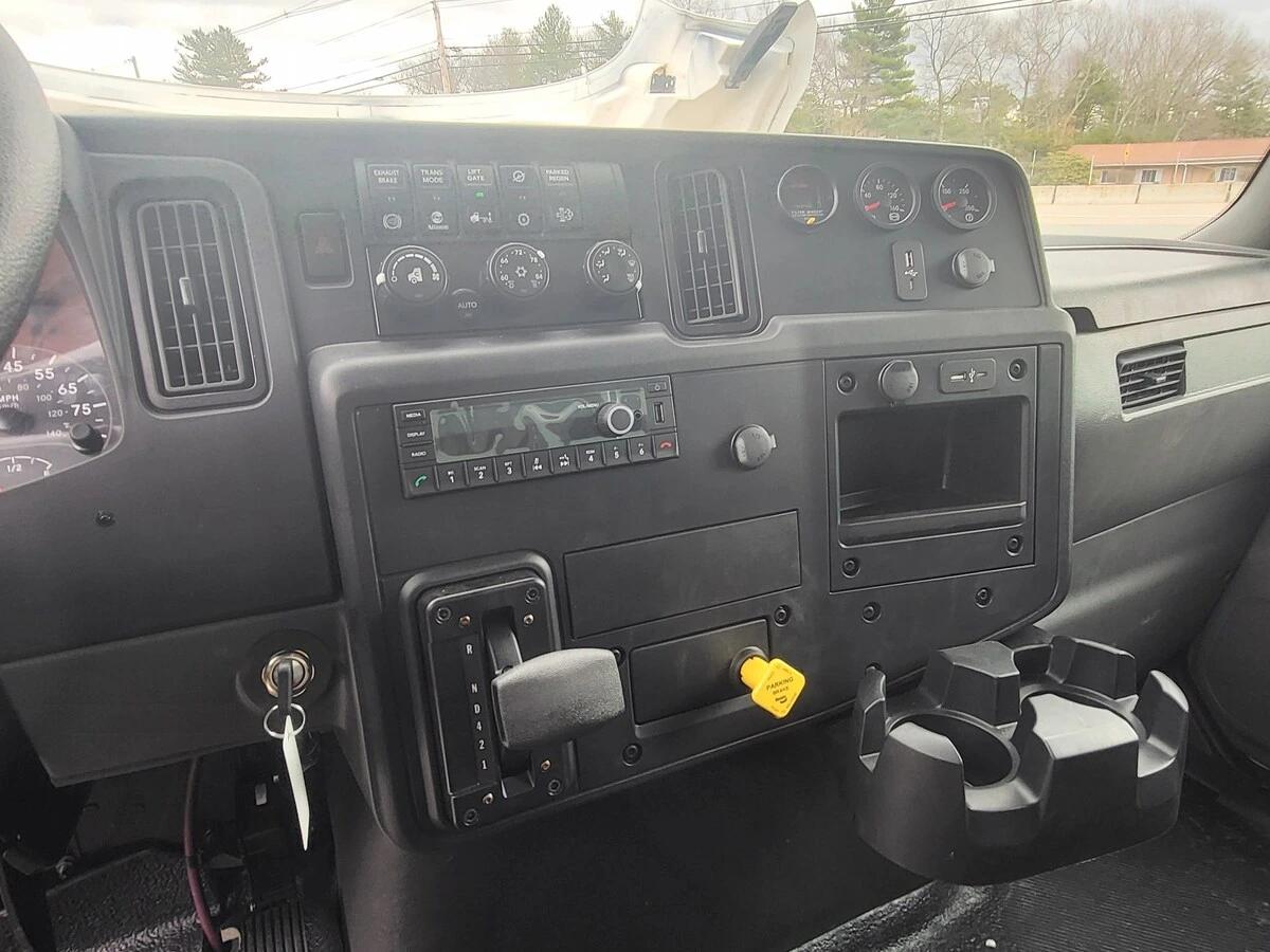 2025 International MV in Foxboro, MA — photo 36