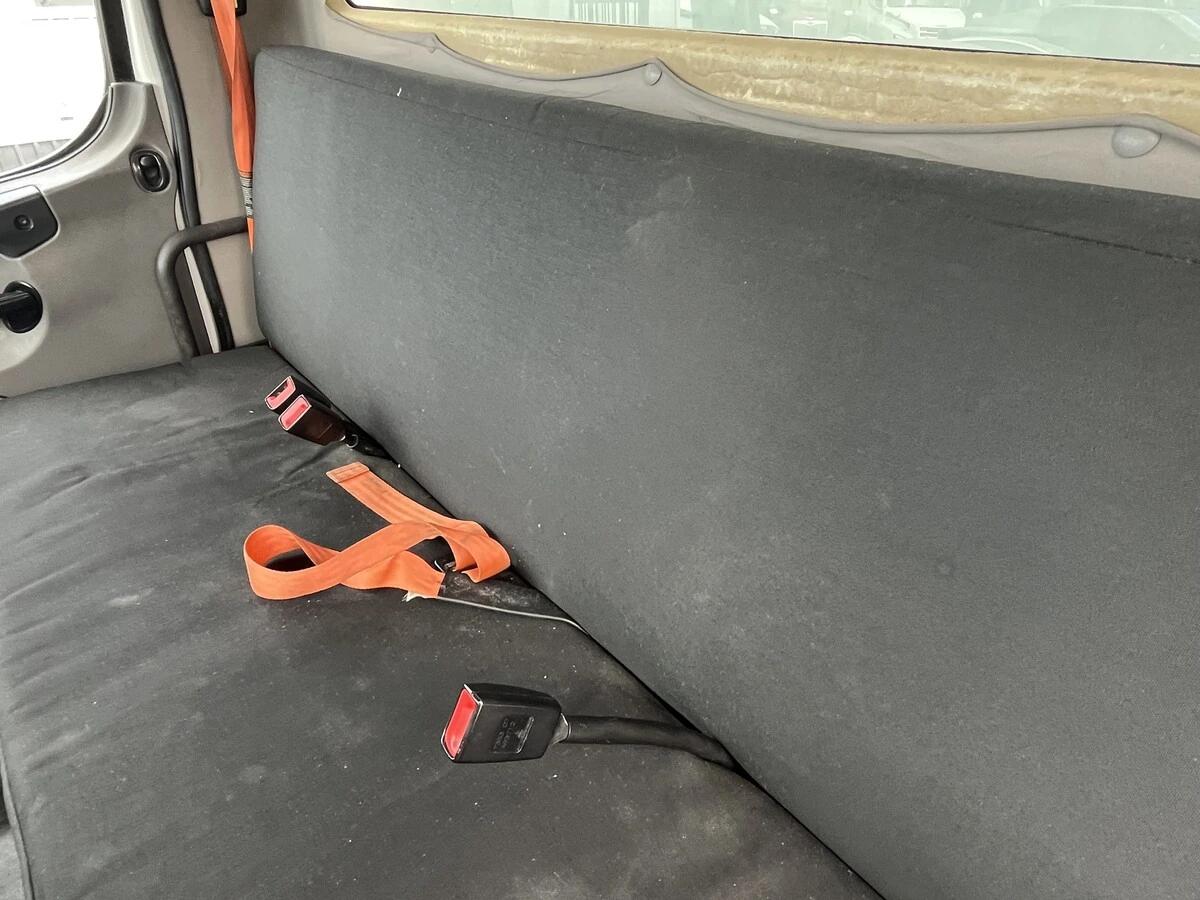 2019 Freightliner M2 106 — photo 33