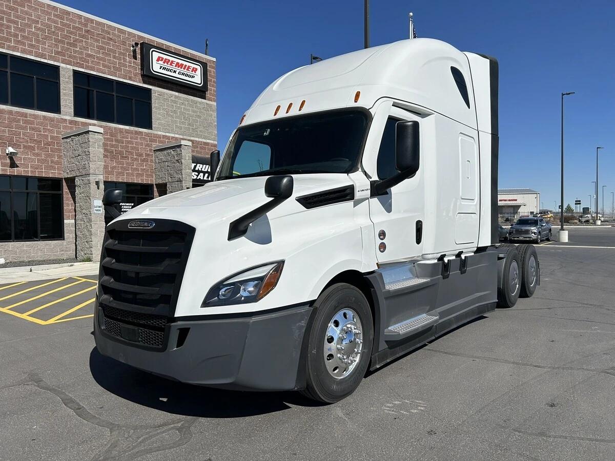 2026 Freightliner Cascadia in Twin Falls, ID — photo 2