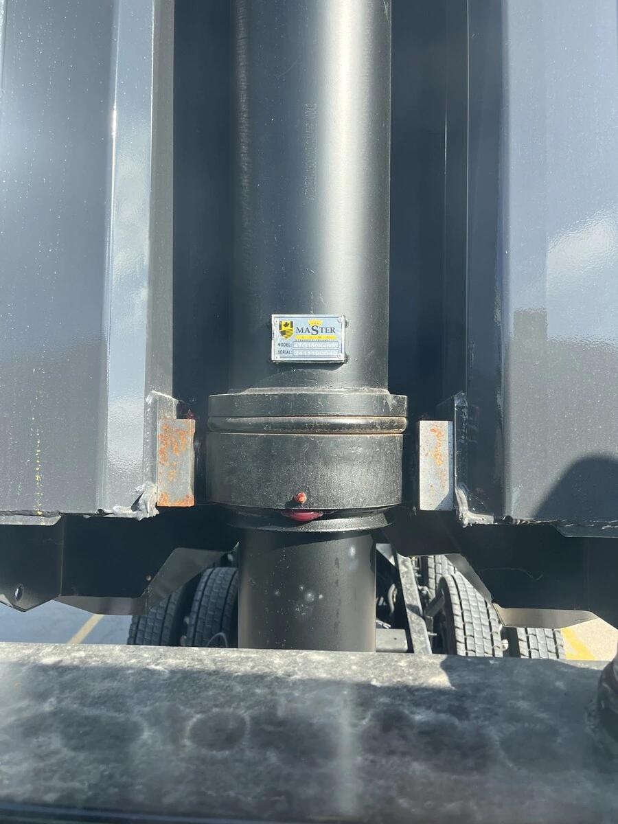 2026 International HX in Altoona, IA — photo 9