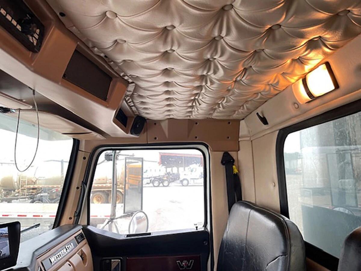 2020 Western Star 4700 in Warminster, PA — photo 29