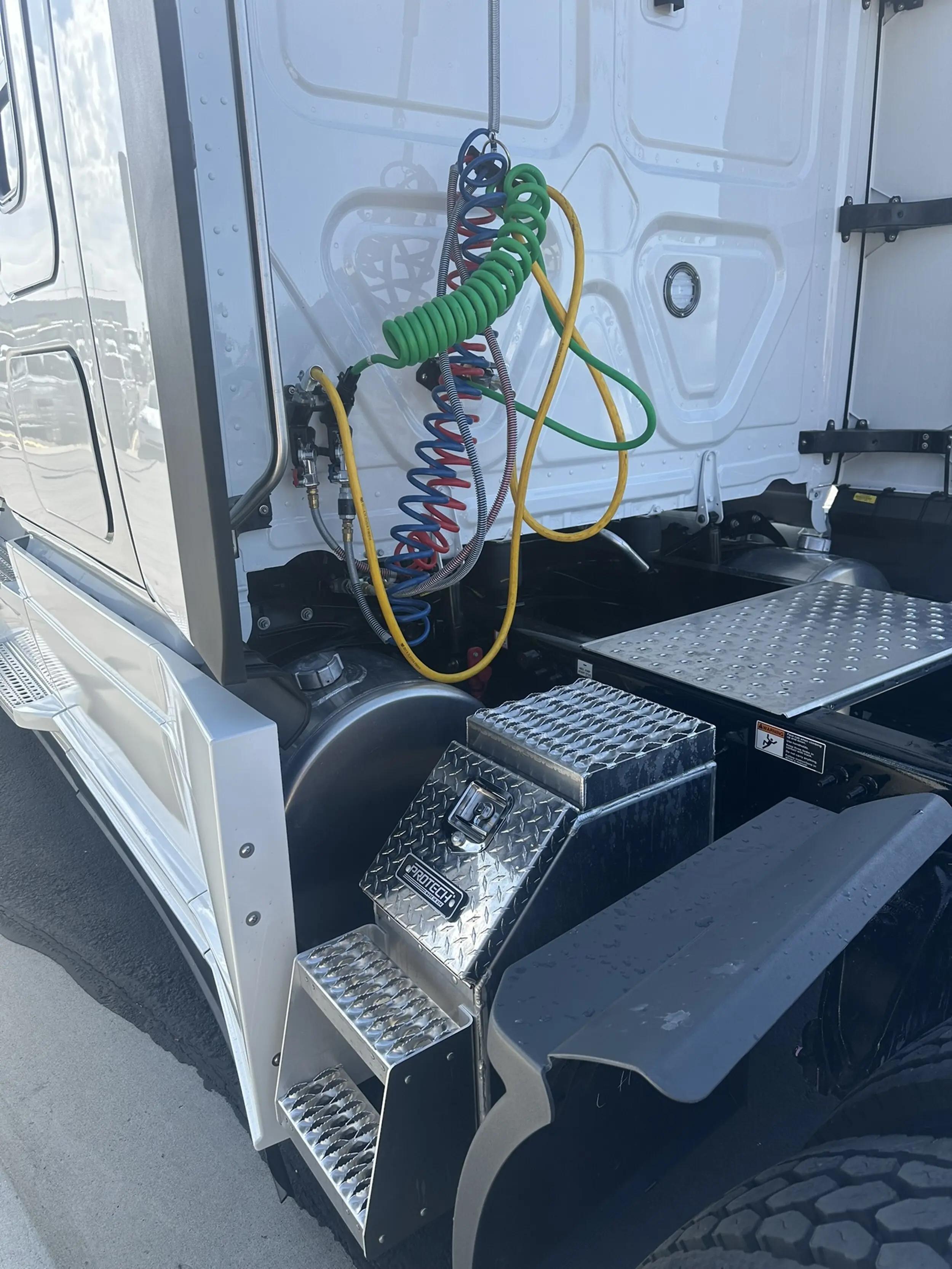 2026 Freightliner Cascadia in Twin Falls, ID — photo 8