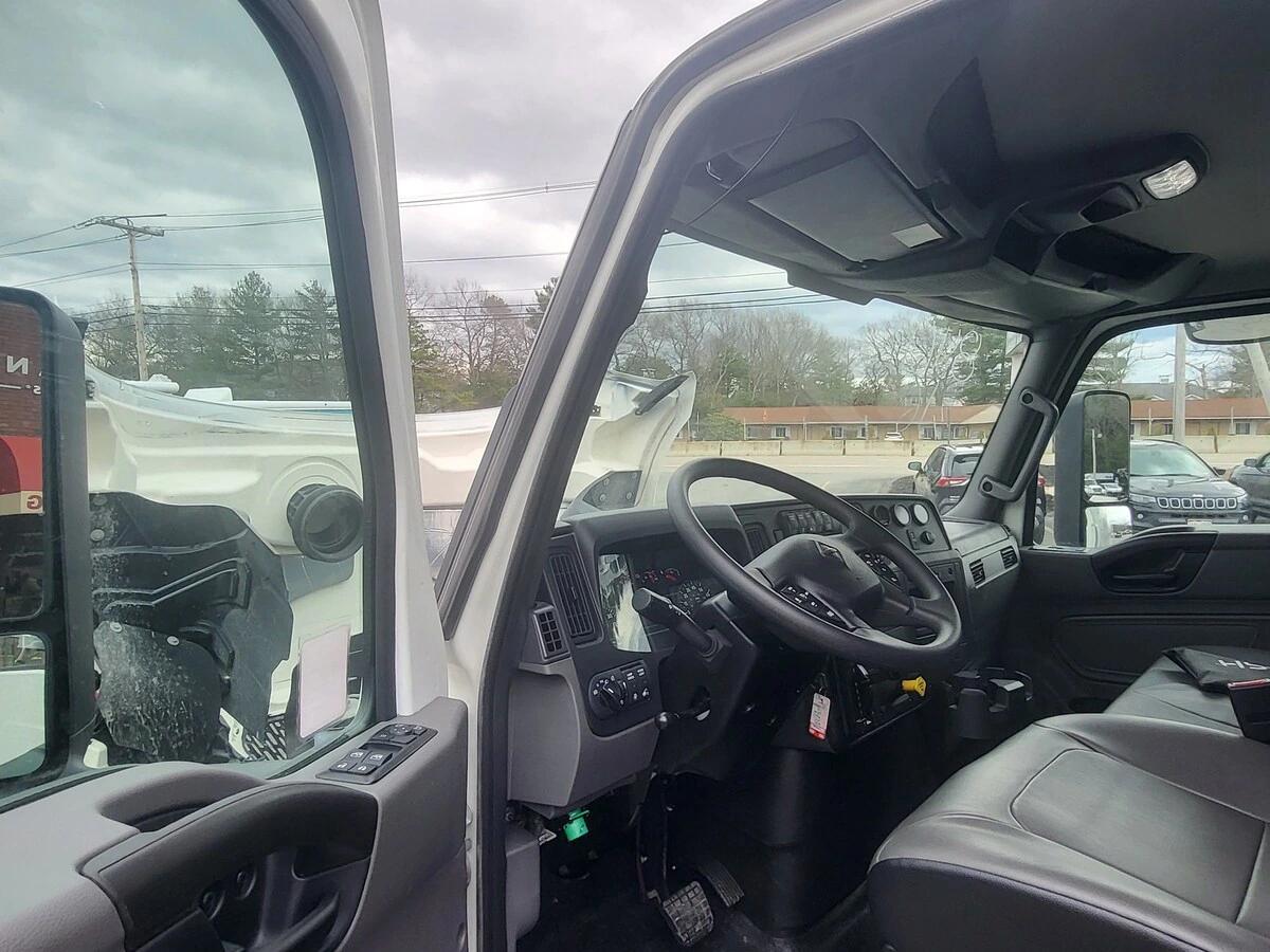 2025 International MV in Foxboro, MA — photo 34