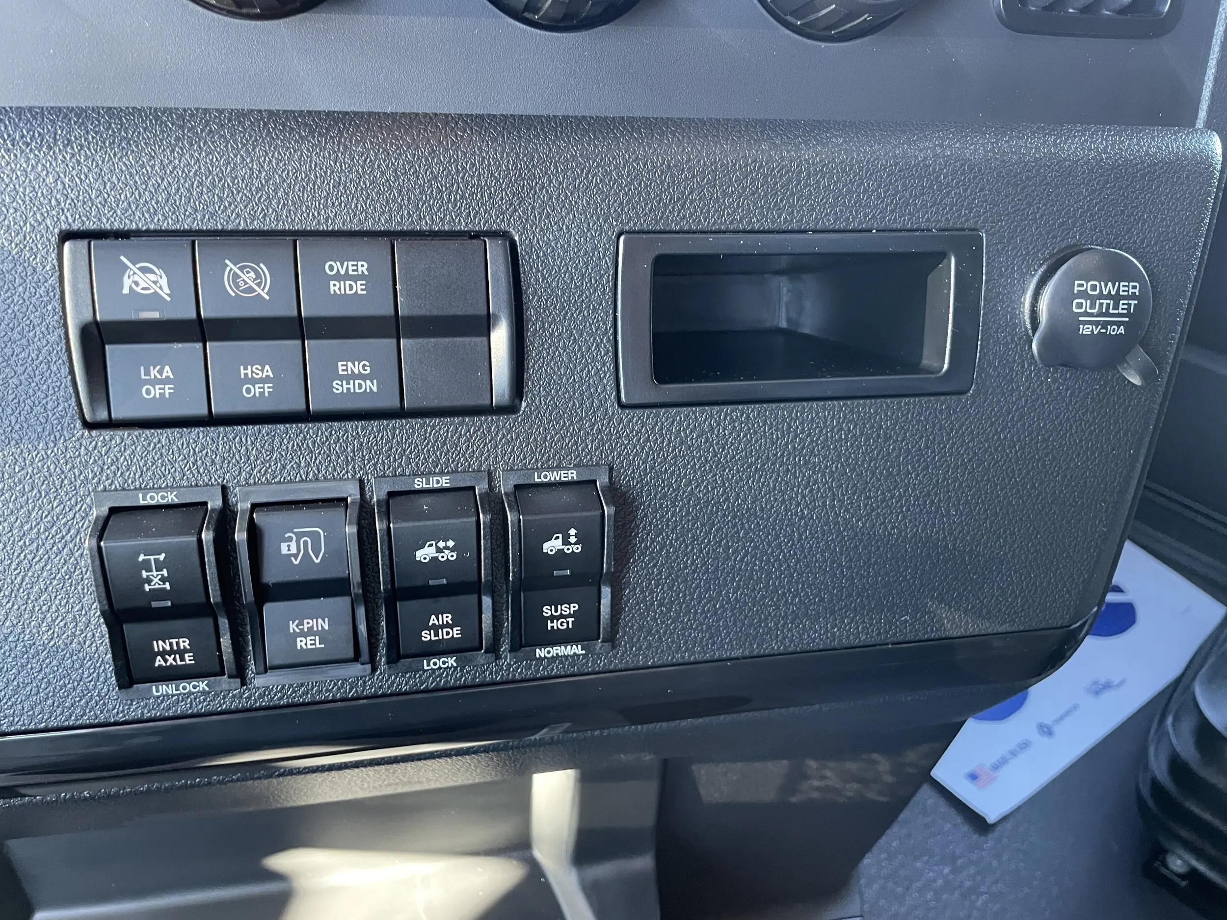 2026 Freightliner Cascadia in Chattanooga, TN — photo 26