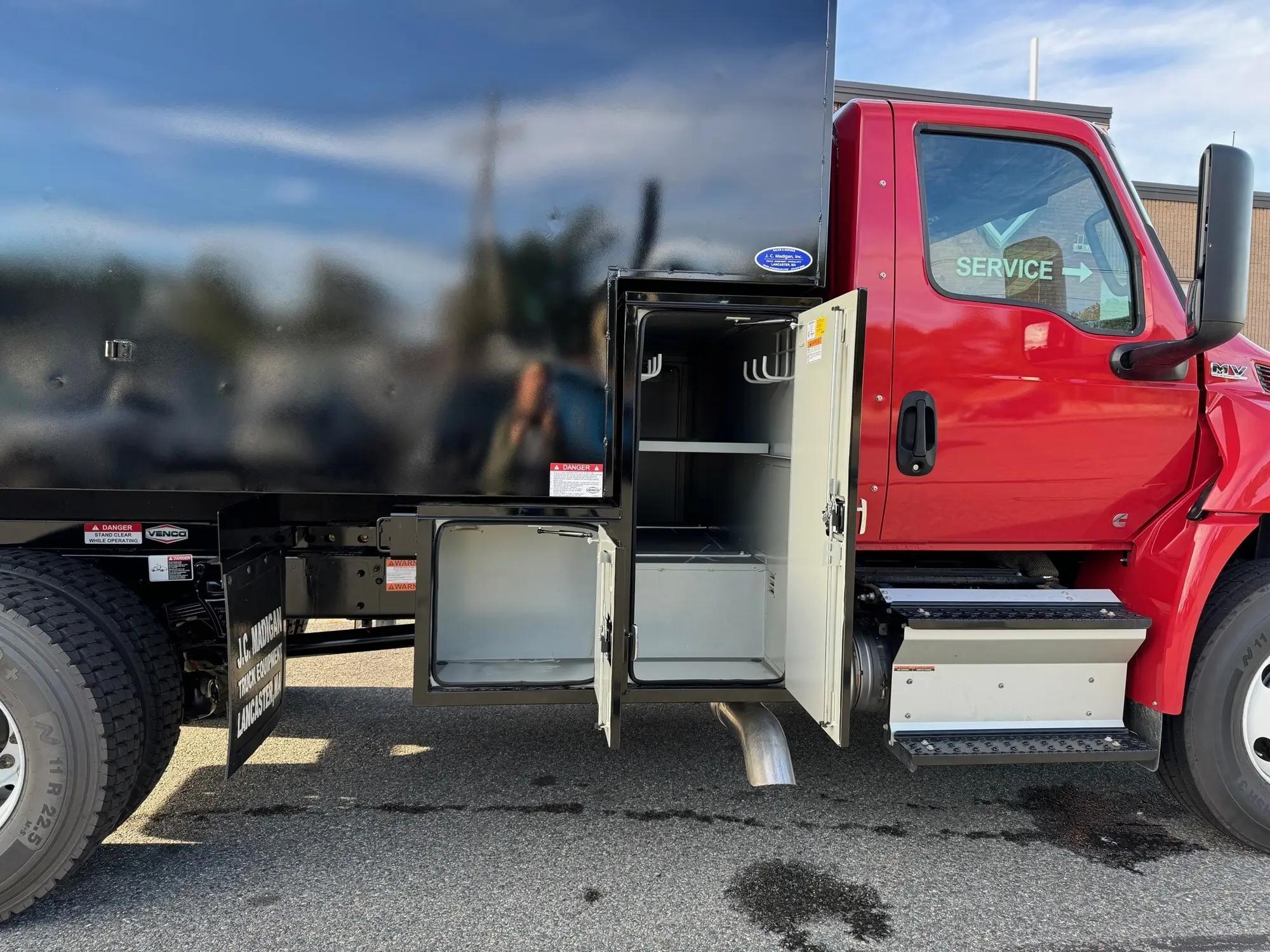 2025 International MV in Foxboro, MA — photo 10