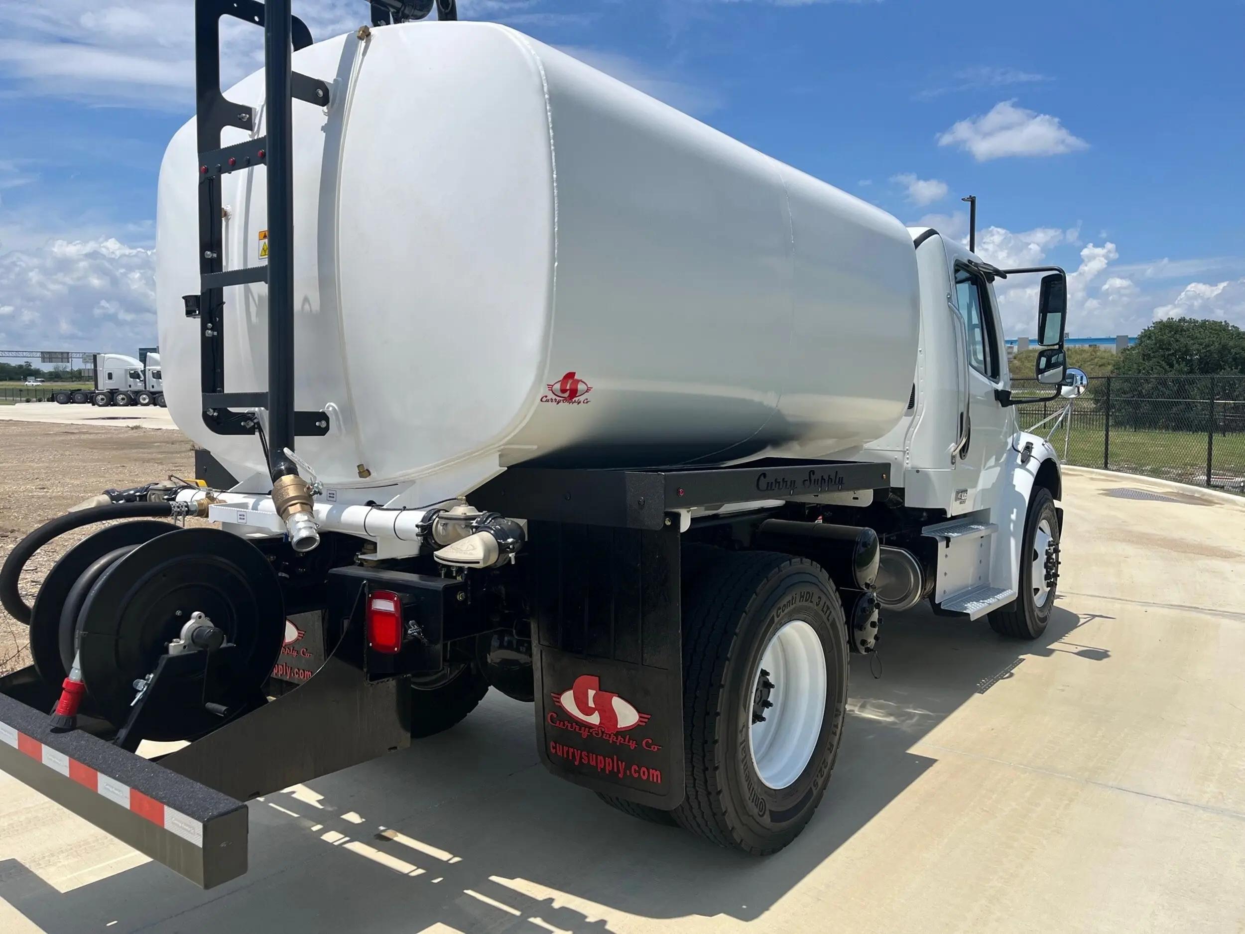 2026 Freightliner M2 106 in Fort Worth, TX — photo 5
