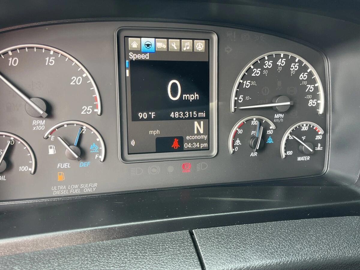 2024 Freightliner Cascadia in Chattanooga, TN — photo 42