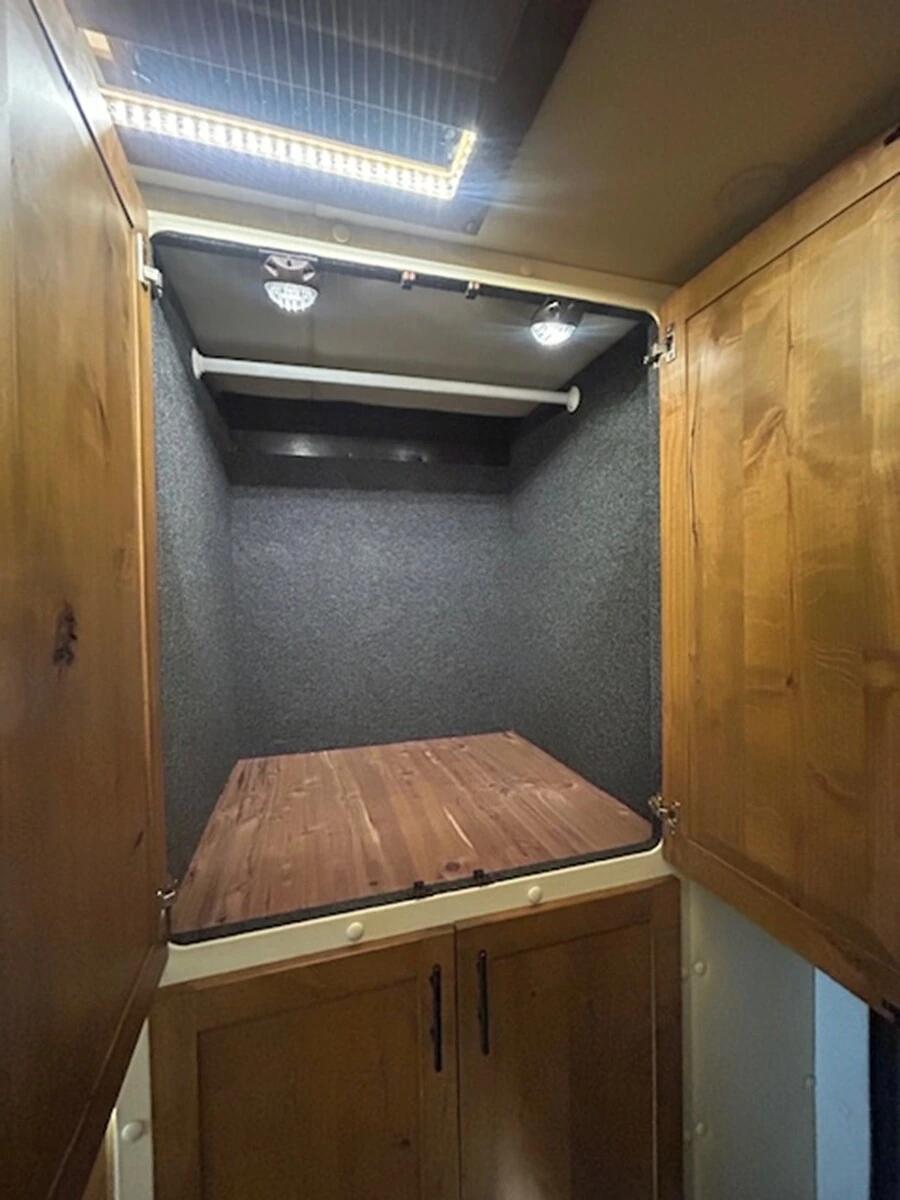 2025 Western Star 49X — photo 42