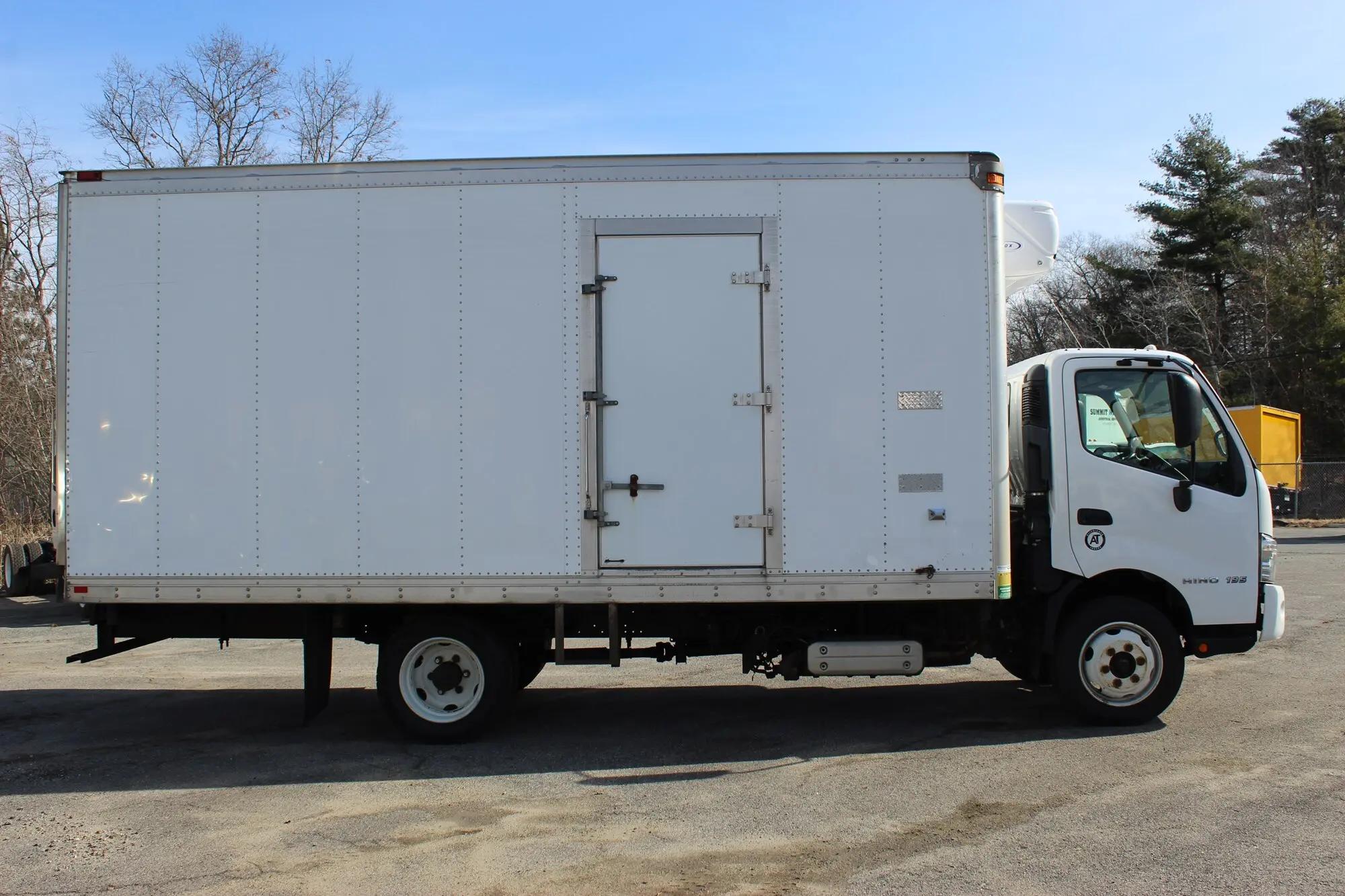 2020 Hino in Wilmington, MA — photo 4