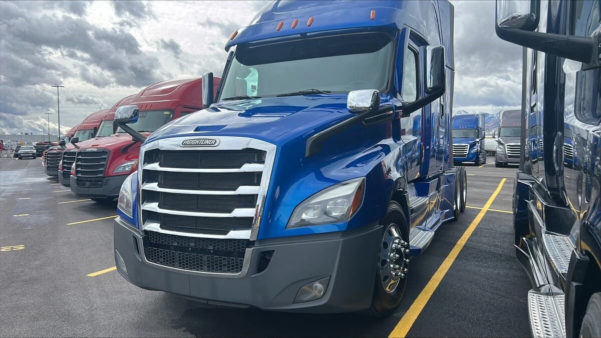 2024 Freightliner Cascadia