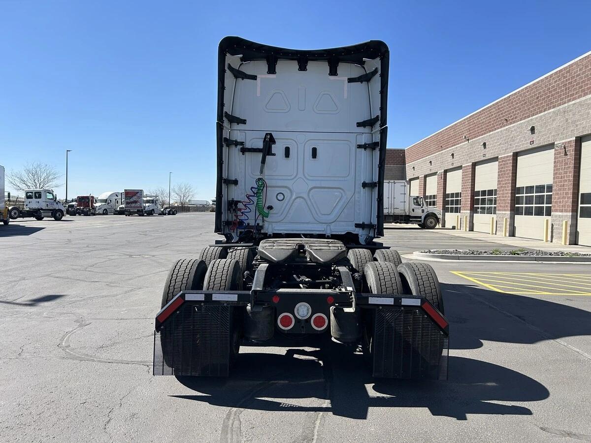 2026 Freightliner Cascadia in Twin Falls, ID — photo 7