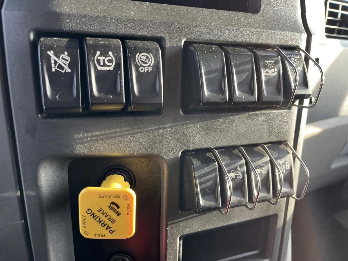 2023 Peterbilt 579 — photo 24