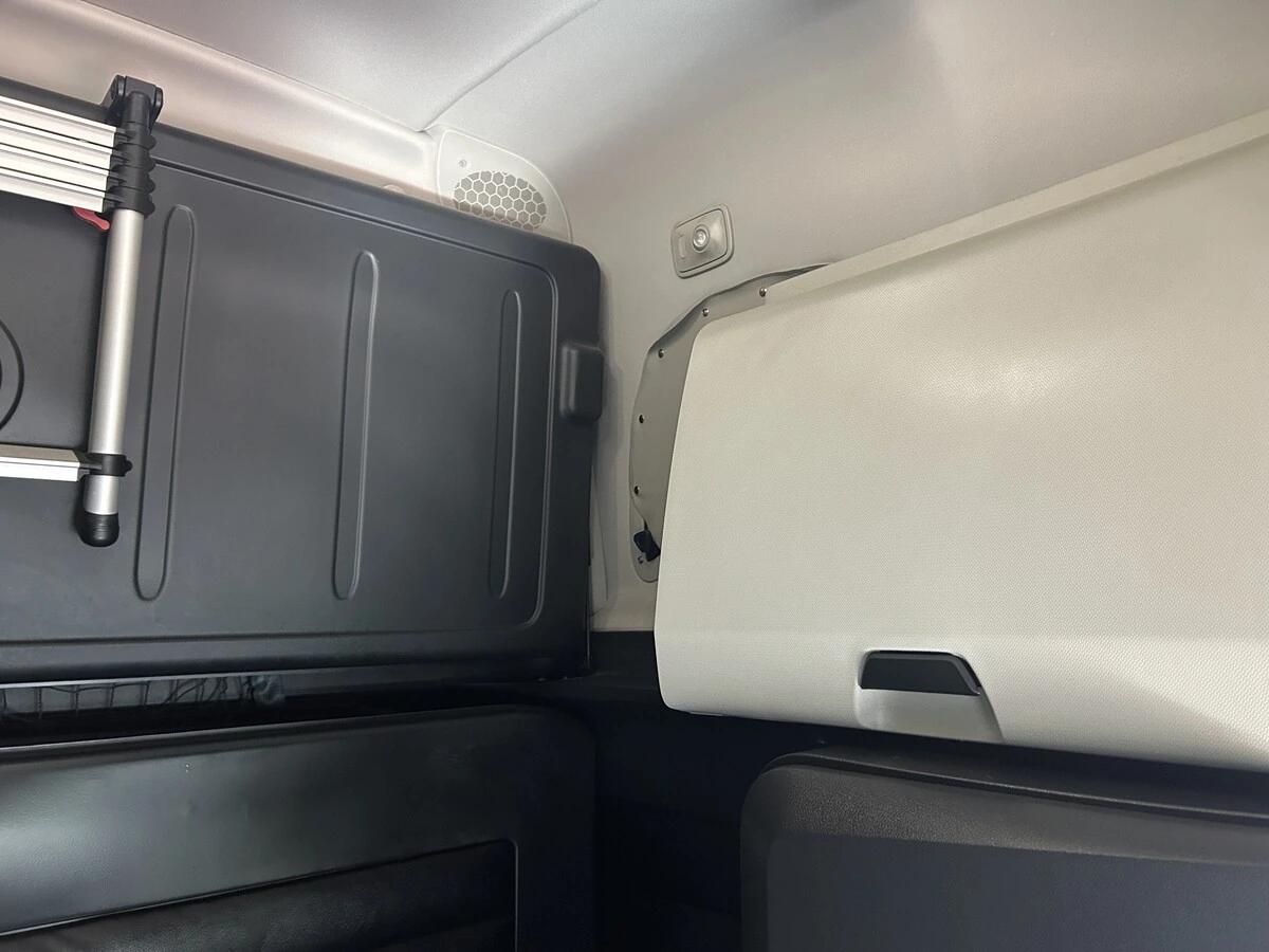 2023 Freightliner Cascadia — photo 16