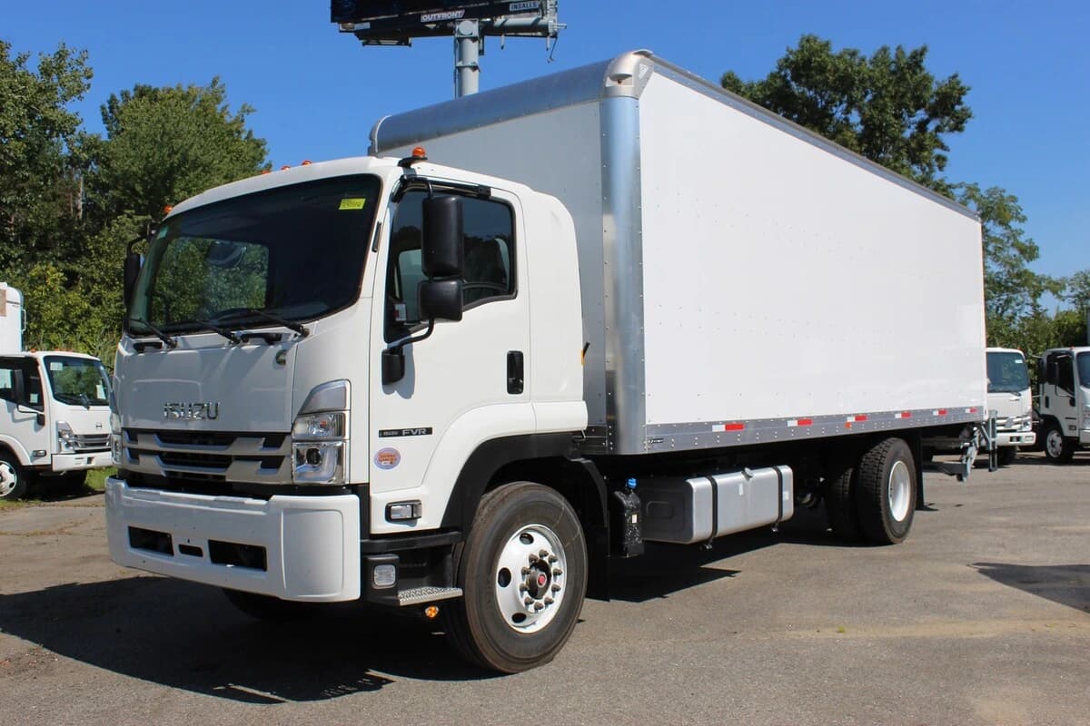 2025 Isuzu FVR