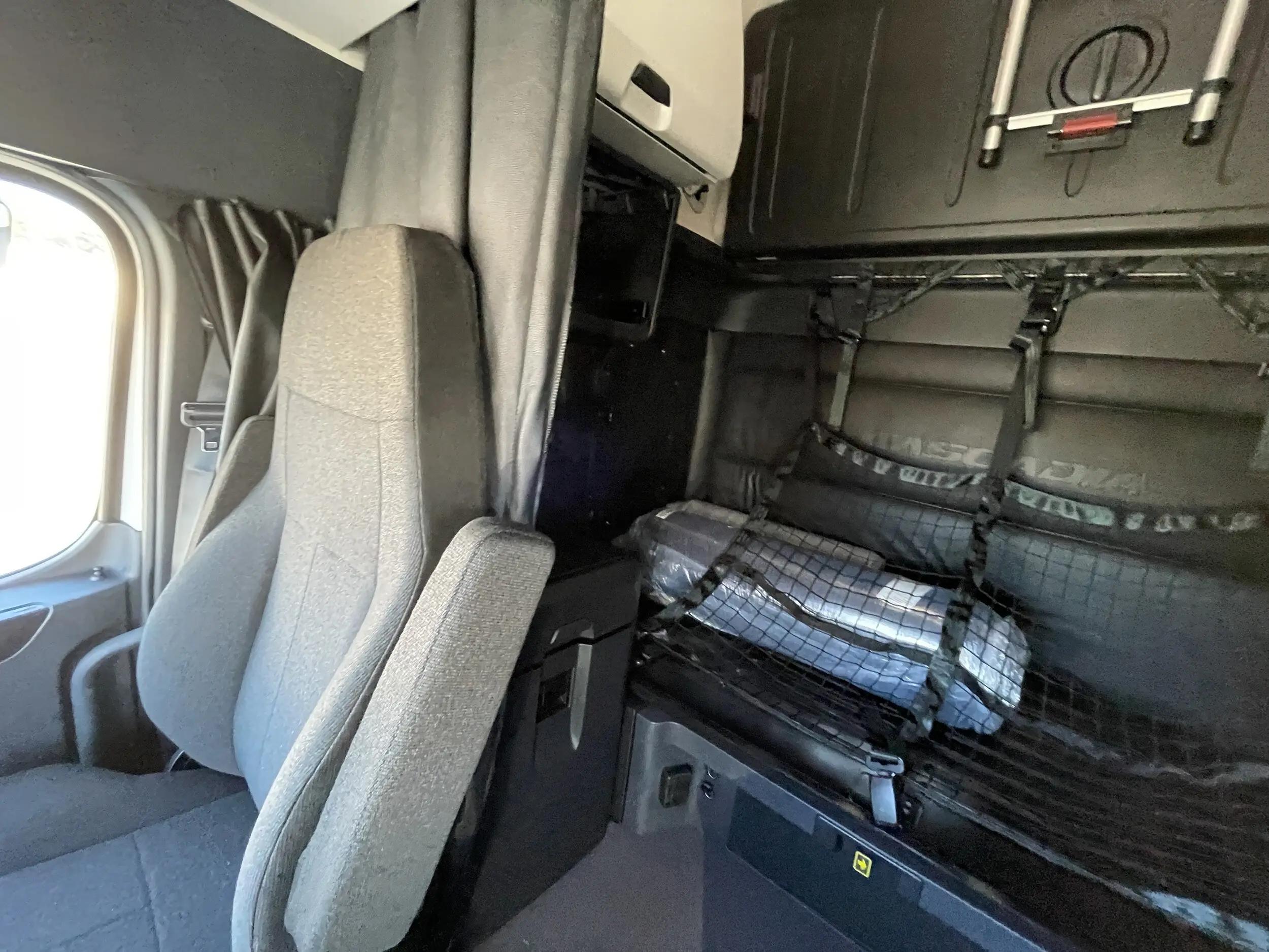 2026 Freightliner Cascadia in Chattanooga, TN — photo 29