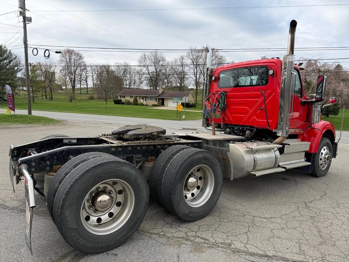 2023 International HX in Clarion, PA — photo 4