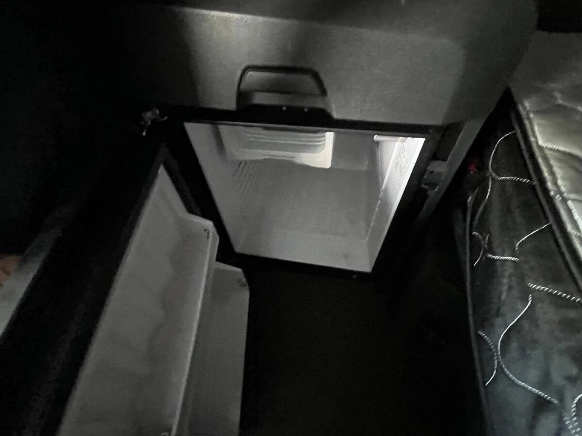 2019 Freightliner Cascadia — photo 38