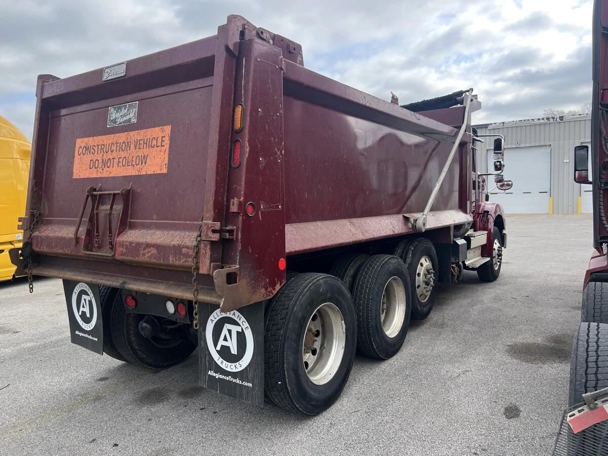 2019 International HX in Bowling Green, KY — photo 2