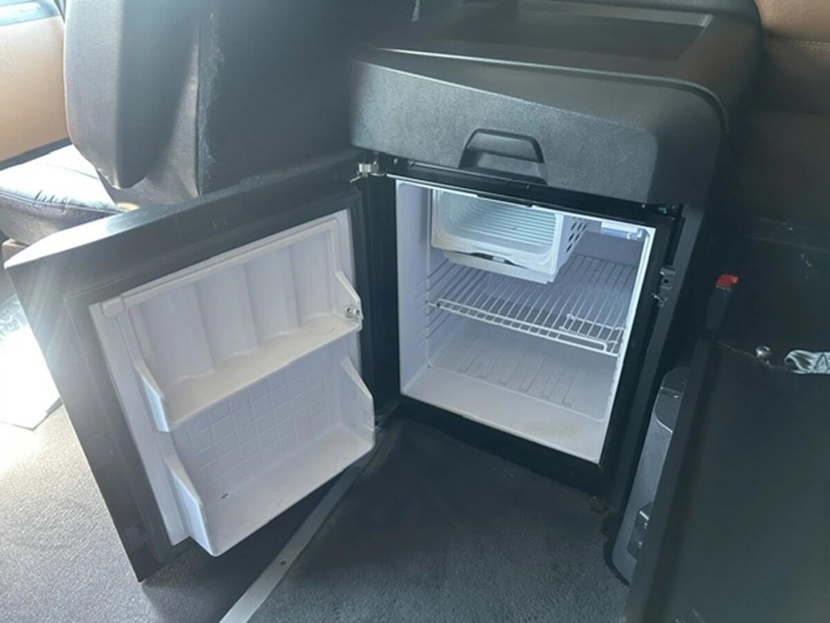 2025 Freightliner Cascadia — photo 18