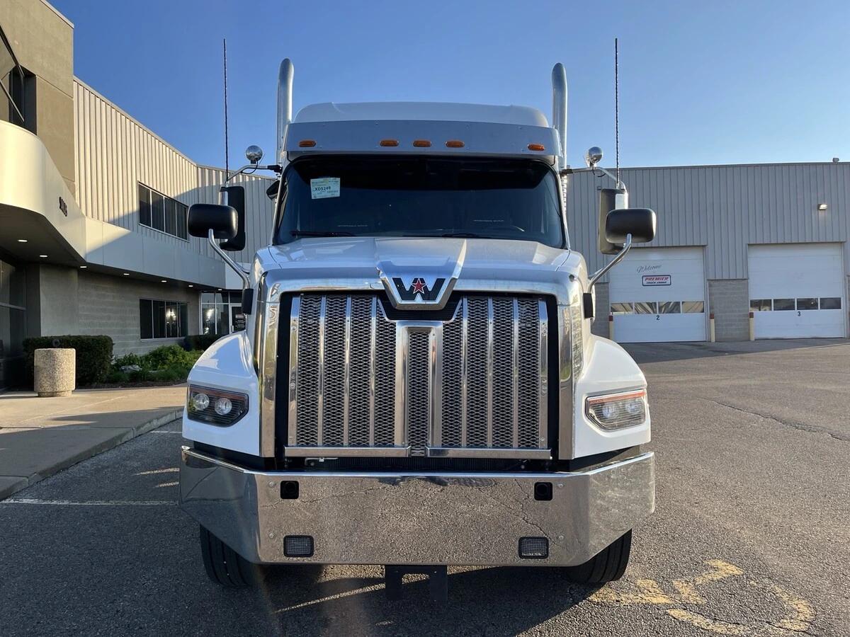 2027 Western Star 49X