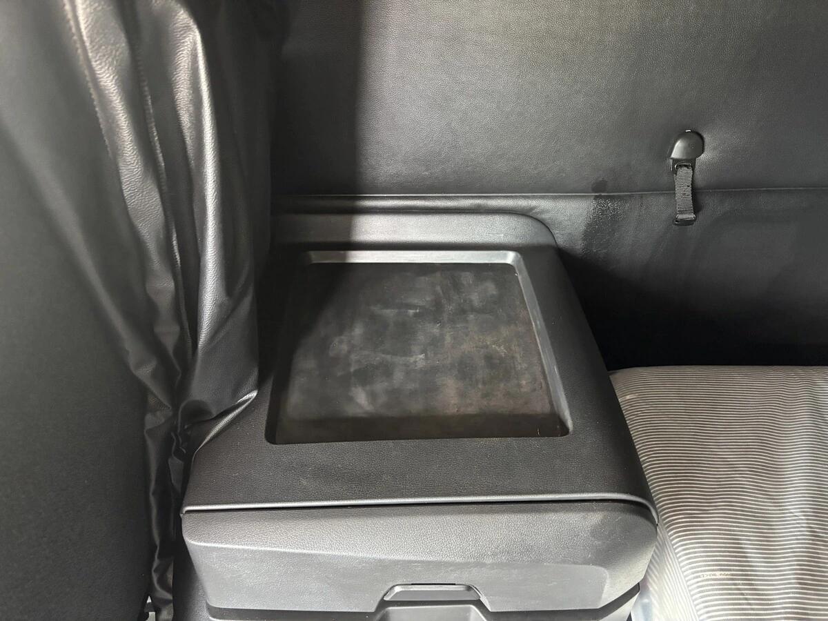 2025 Freightliner Cascadia — photo 18