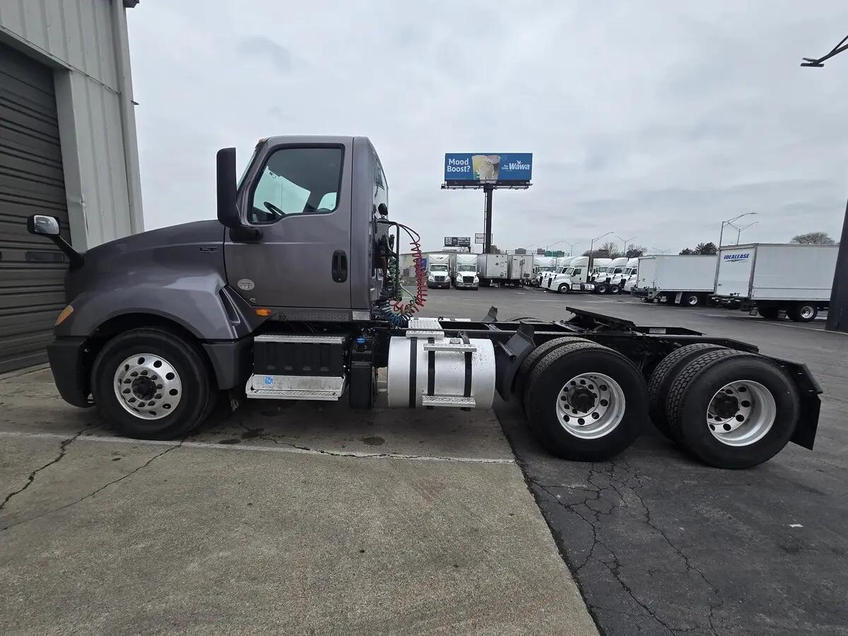 2019 International LT