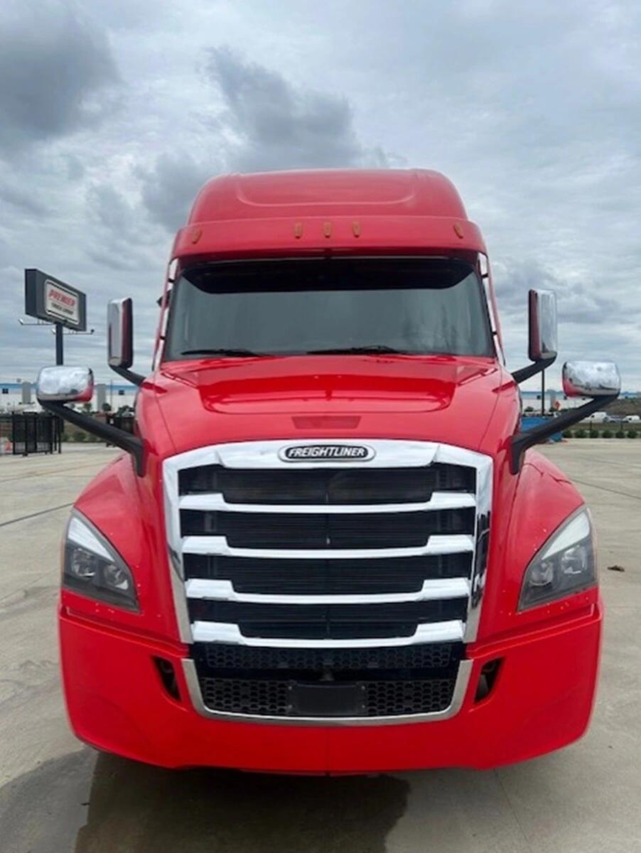 2022 Freightliner Cascadia — photo 5