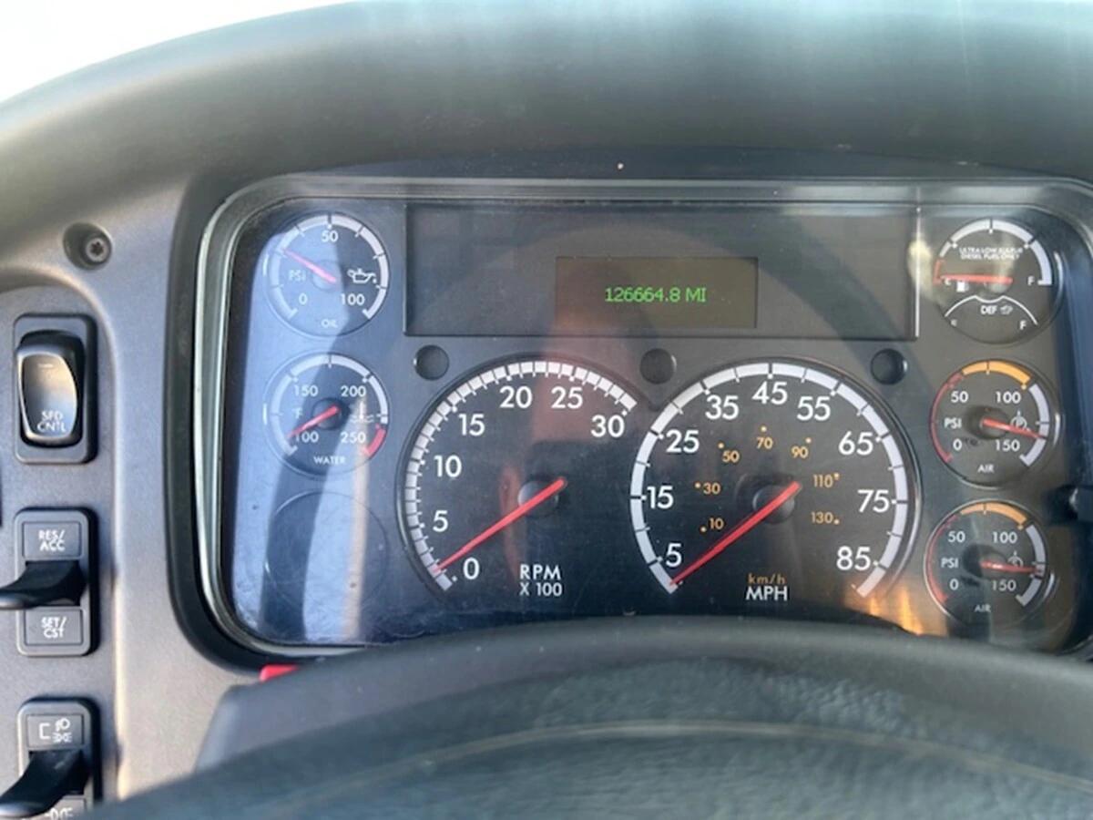 2020 Freightliner M2 106 in Fort Worth, TX — photo 22