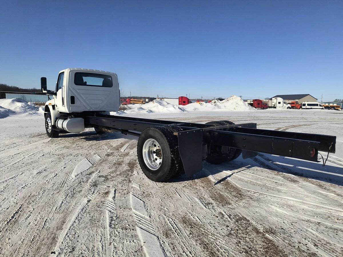 2020 International MV in Marshfield, WI — photo 2