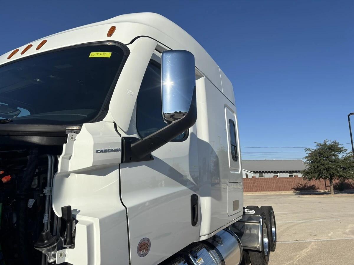 2026 Freightliner Cascadia in Amarillo, TX — photo 23