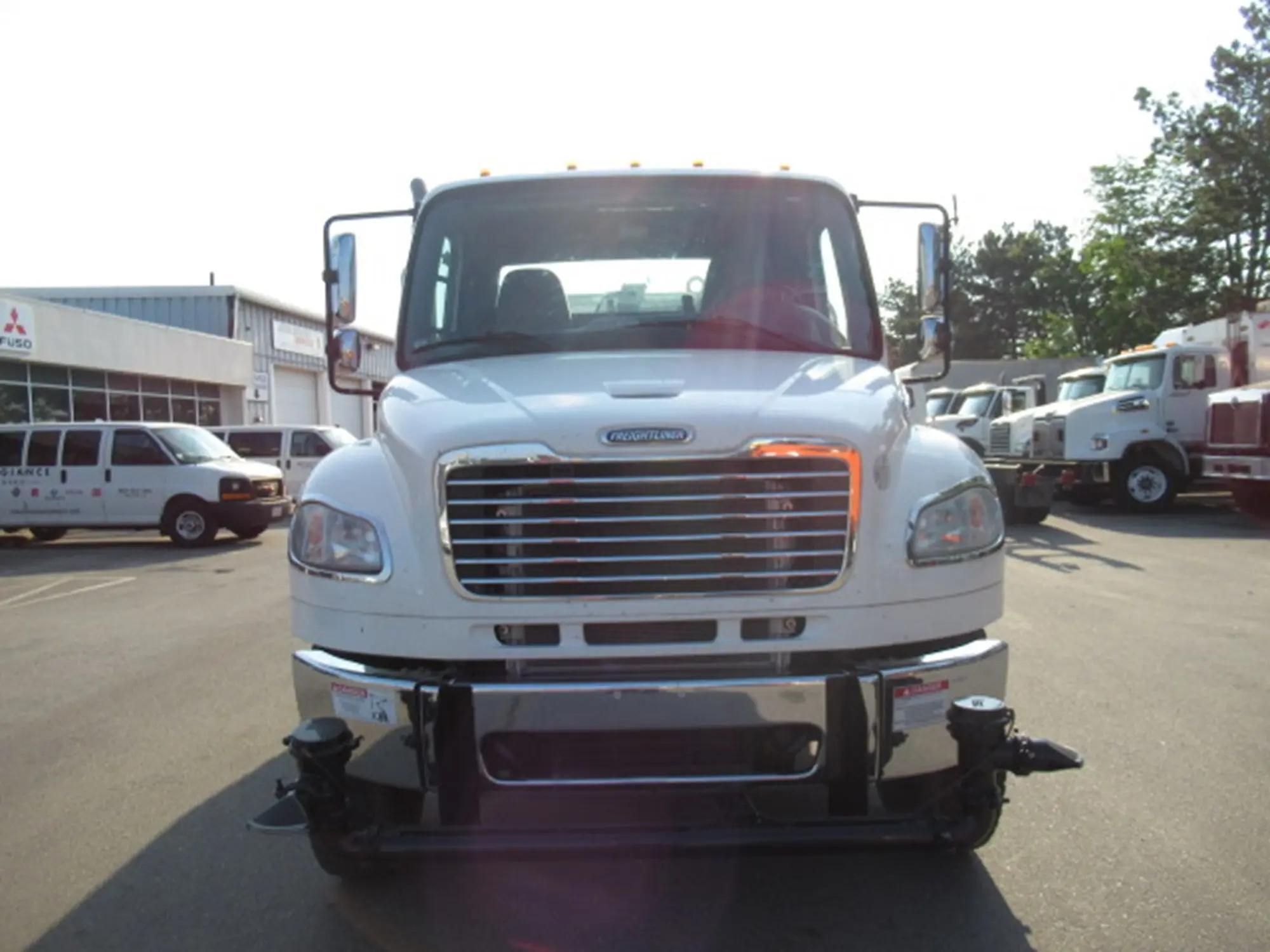 2017 Freightliner in Manchester, NH — photo 2