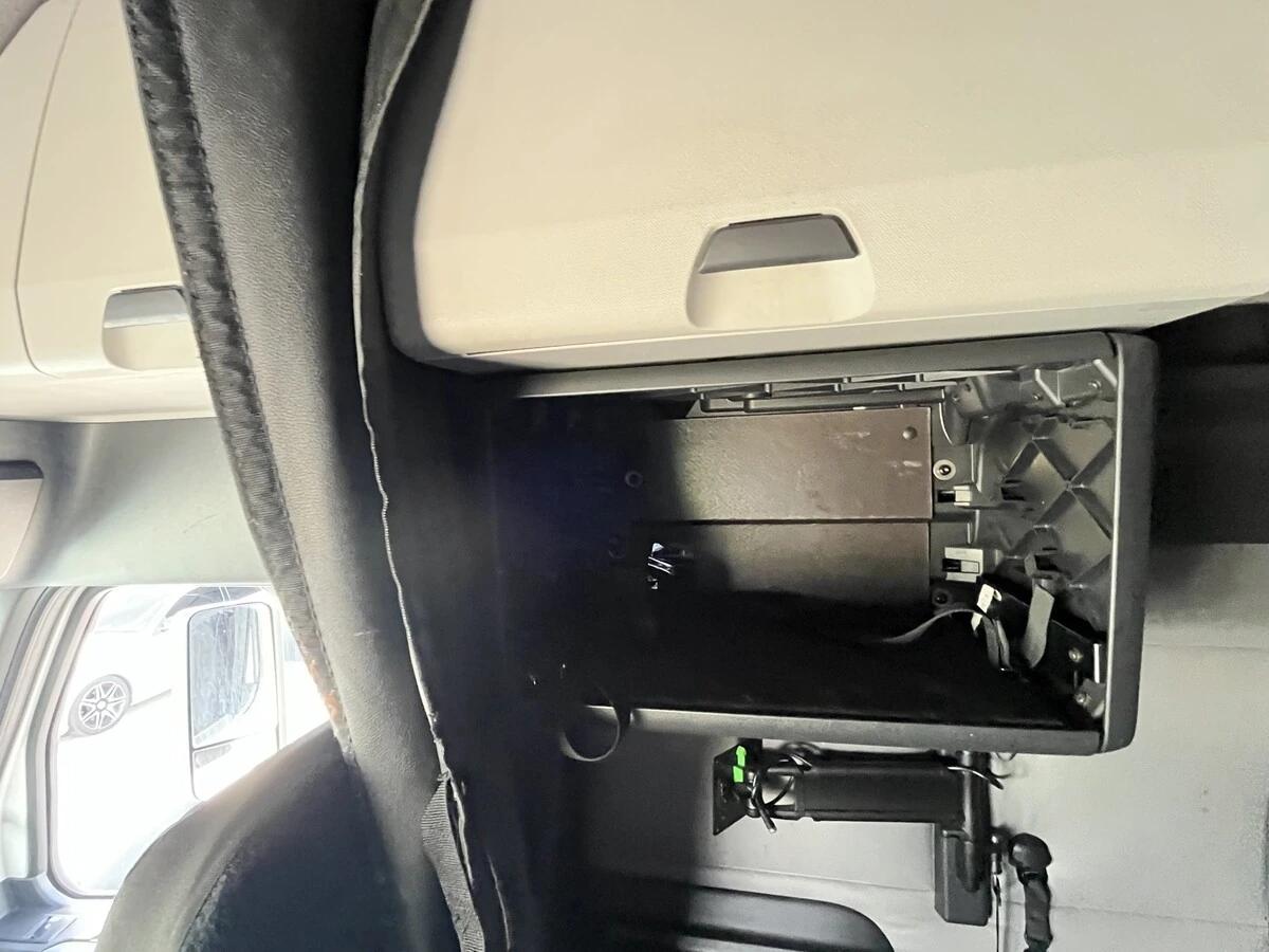 2019 Freightliner Cascadia — photo 39