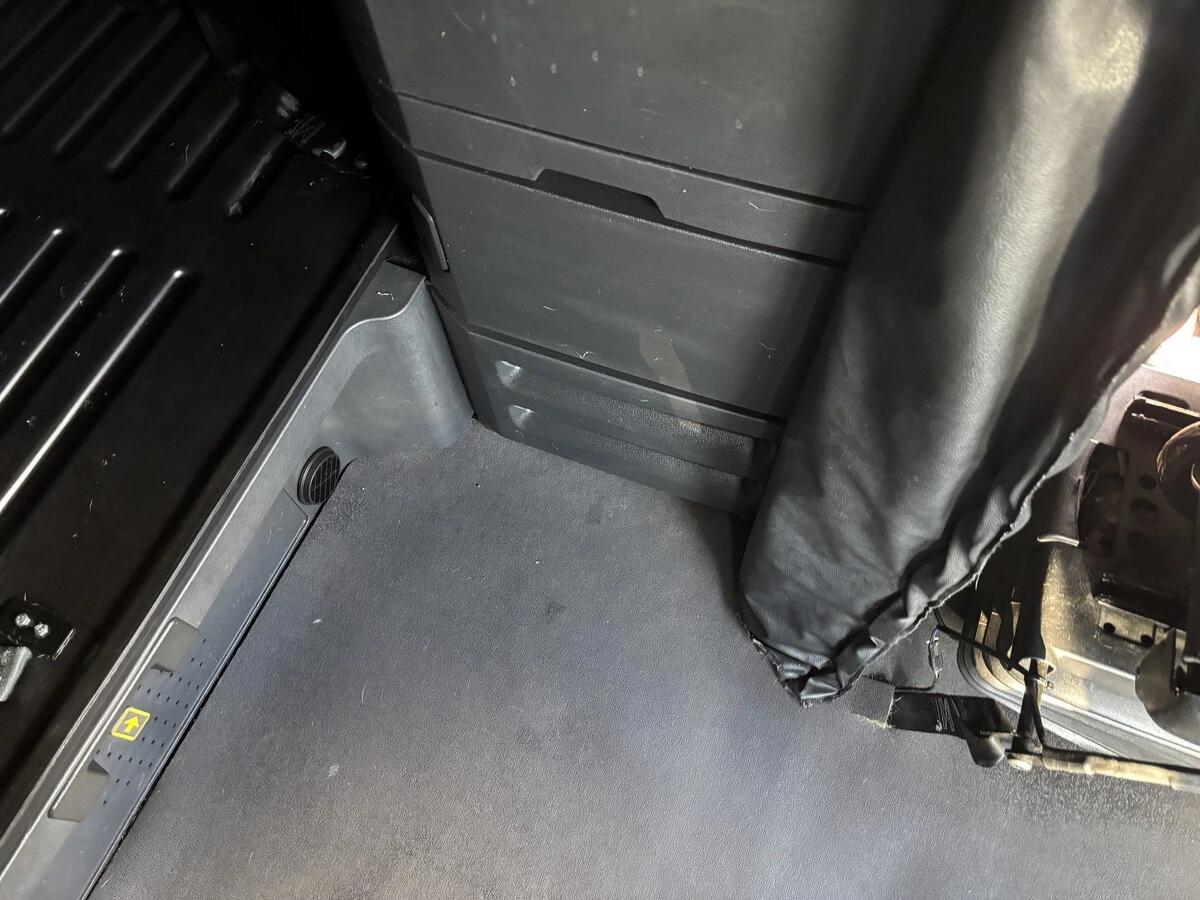 2024 Freightliner Cascadia — photo 13