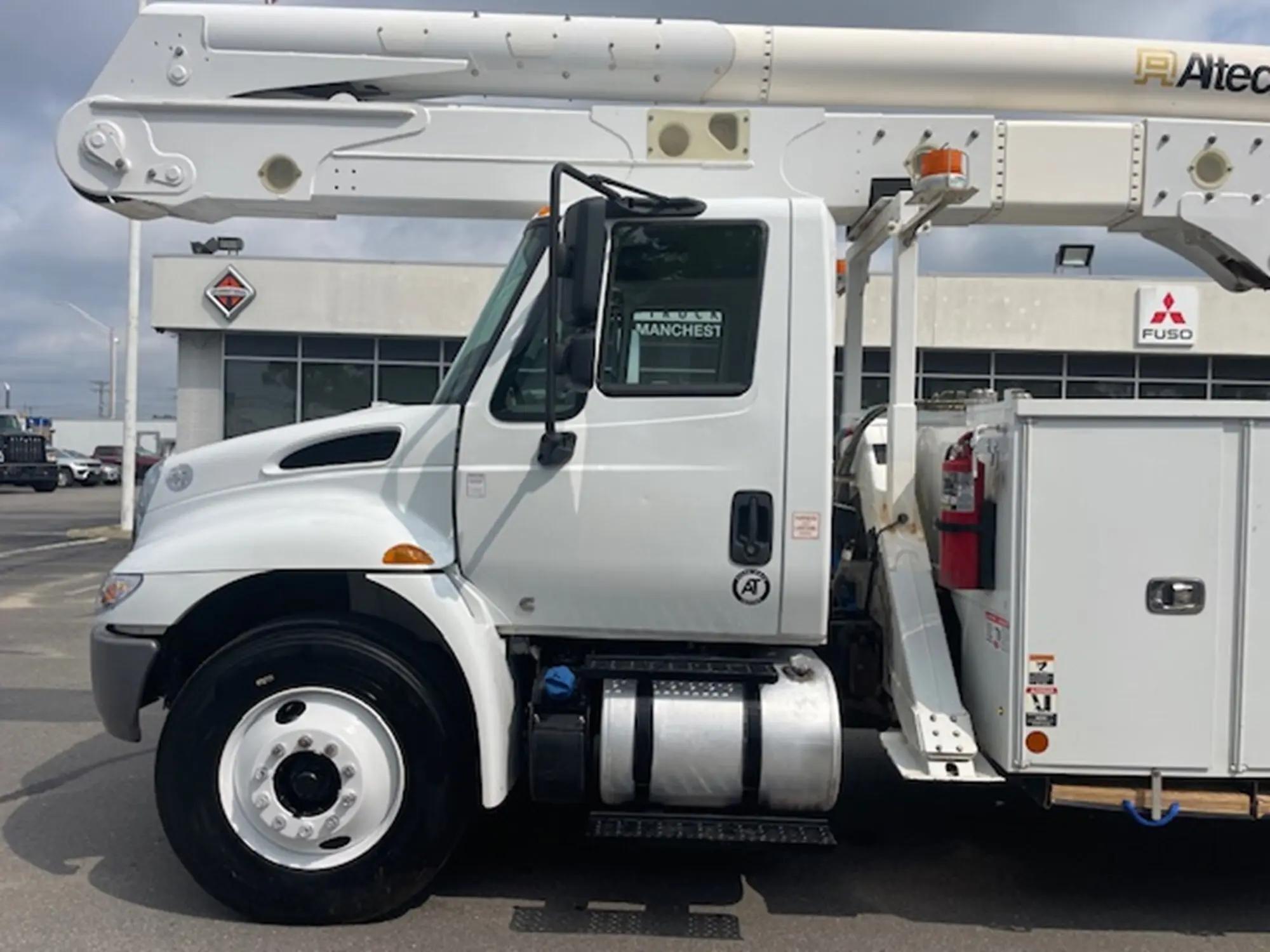 2019 International 4300 in Barrington, NH — photo 19